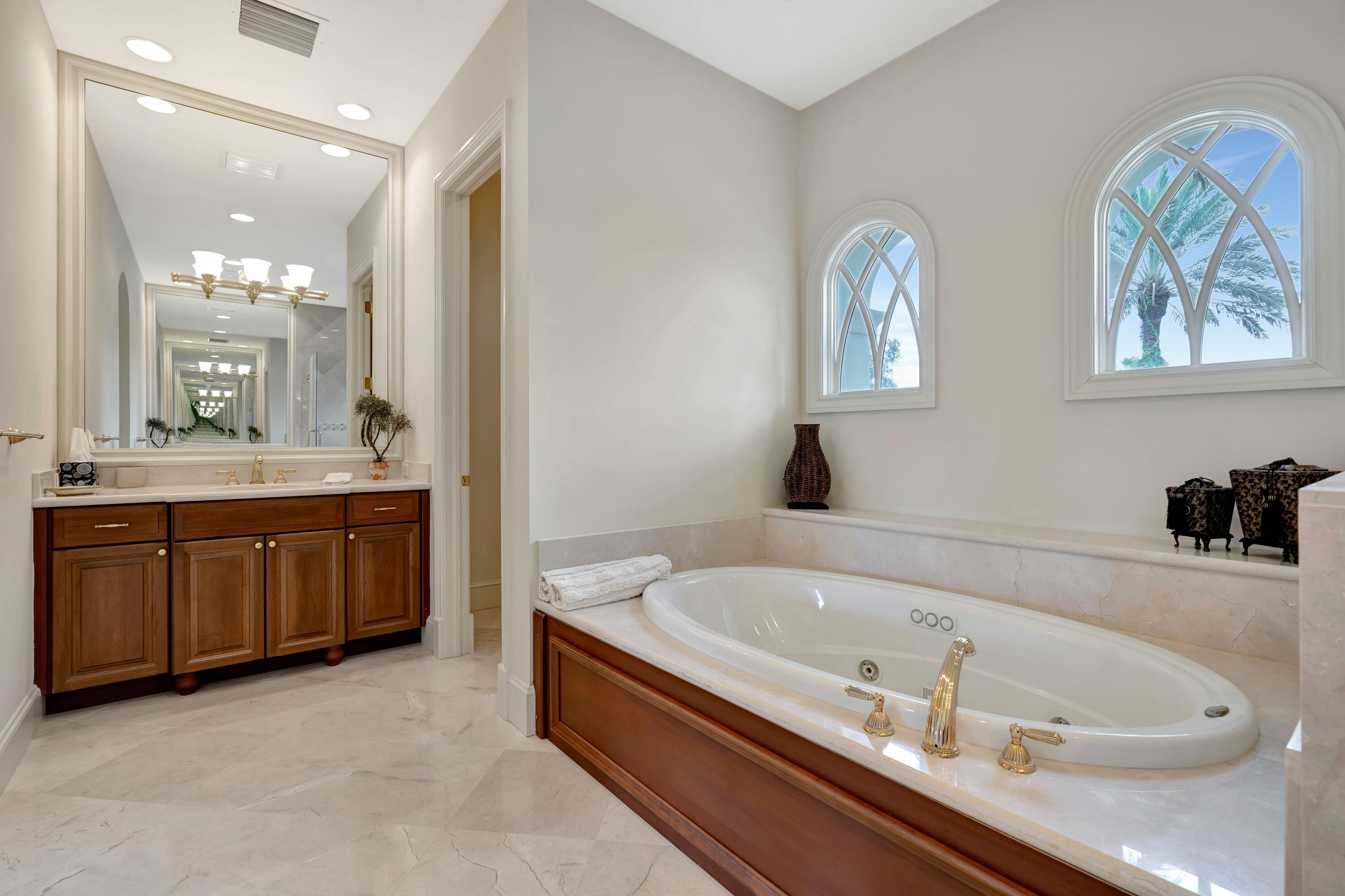 OLD PALM 5 - Residential