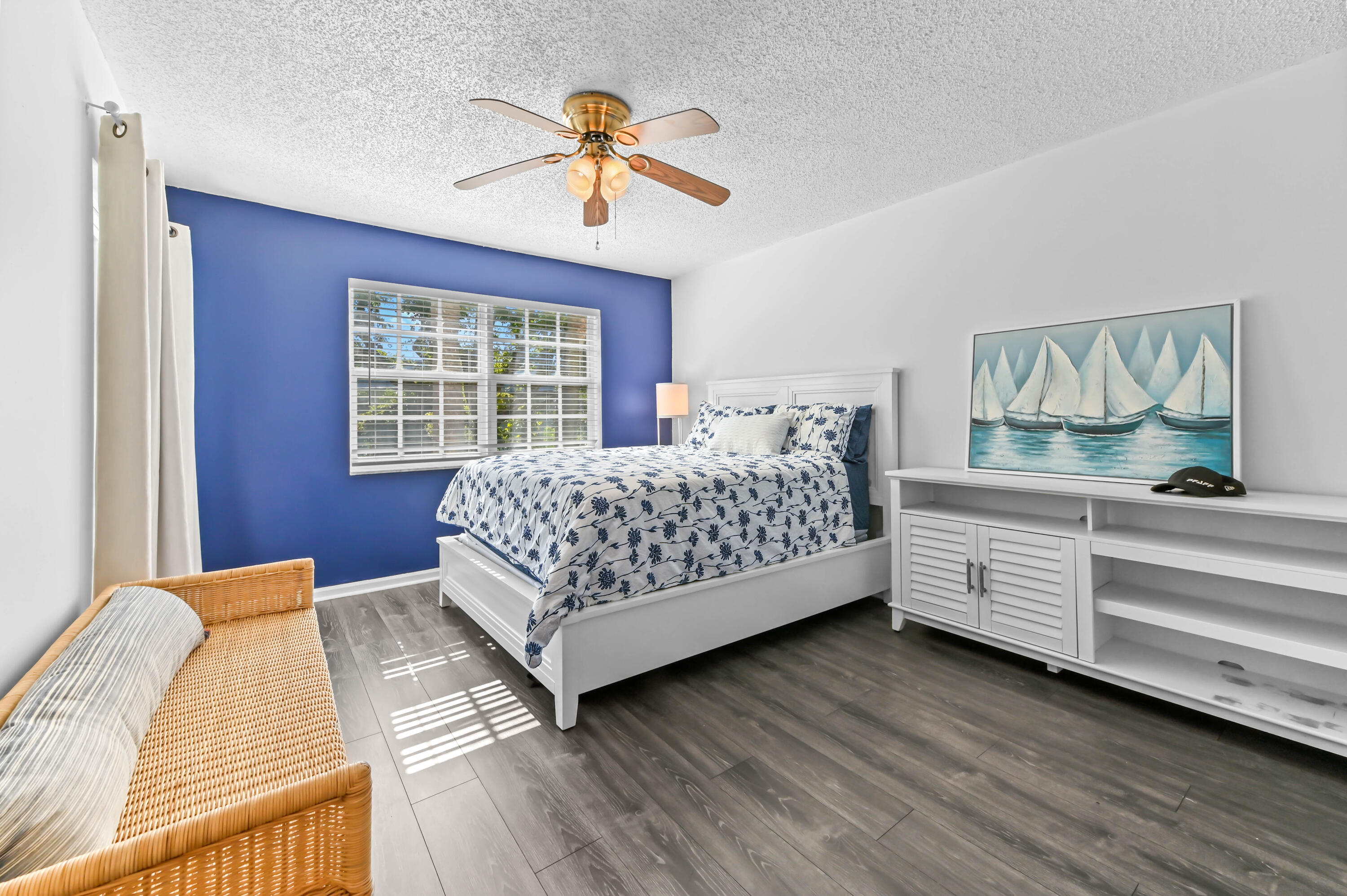 SUGAR SANDS - Residential