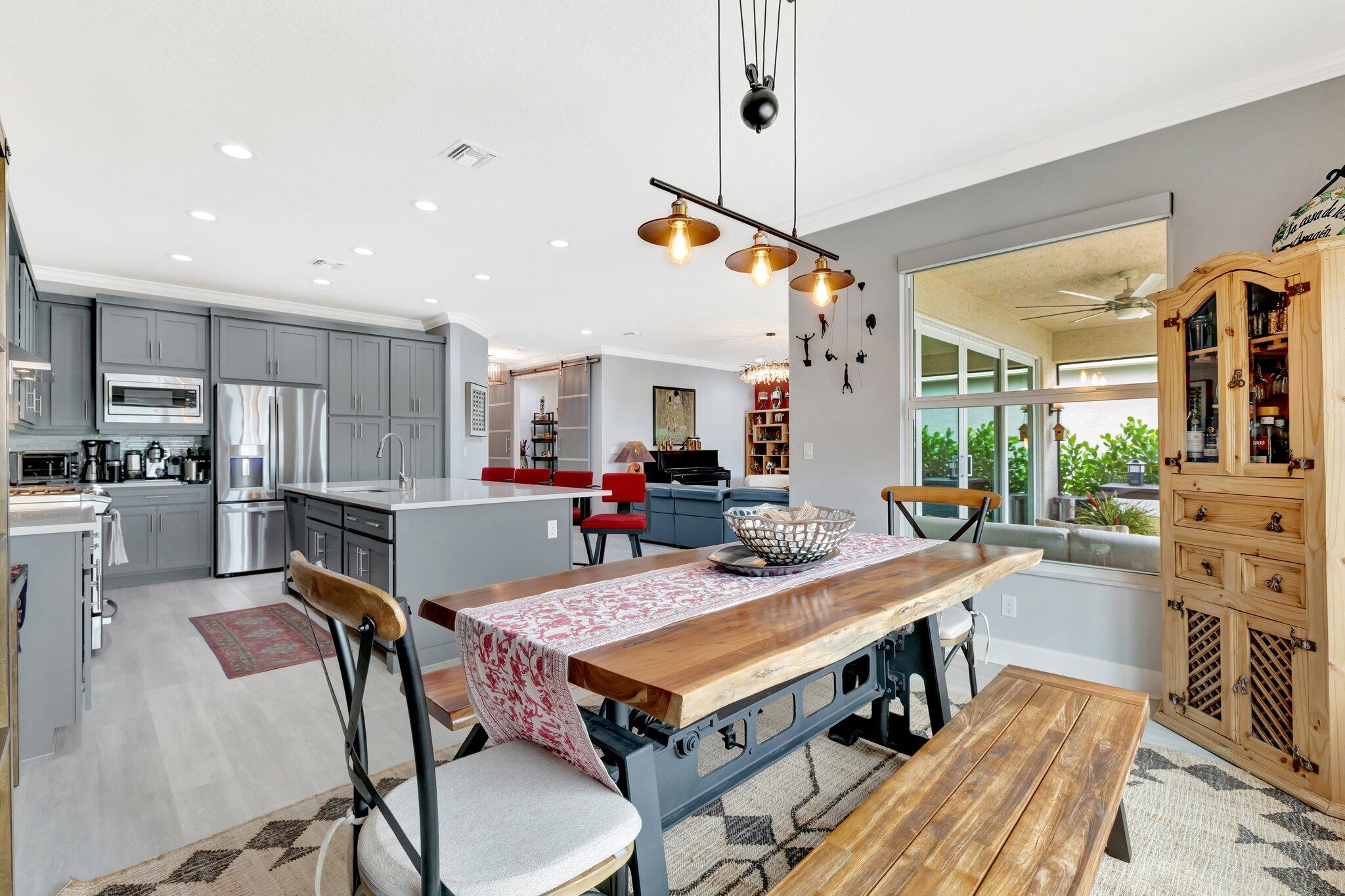 METES AND BOUNDS - Residential