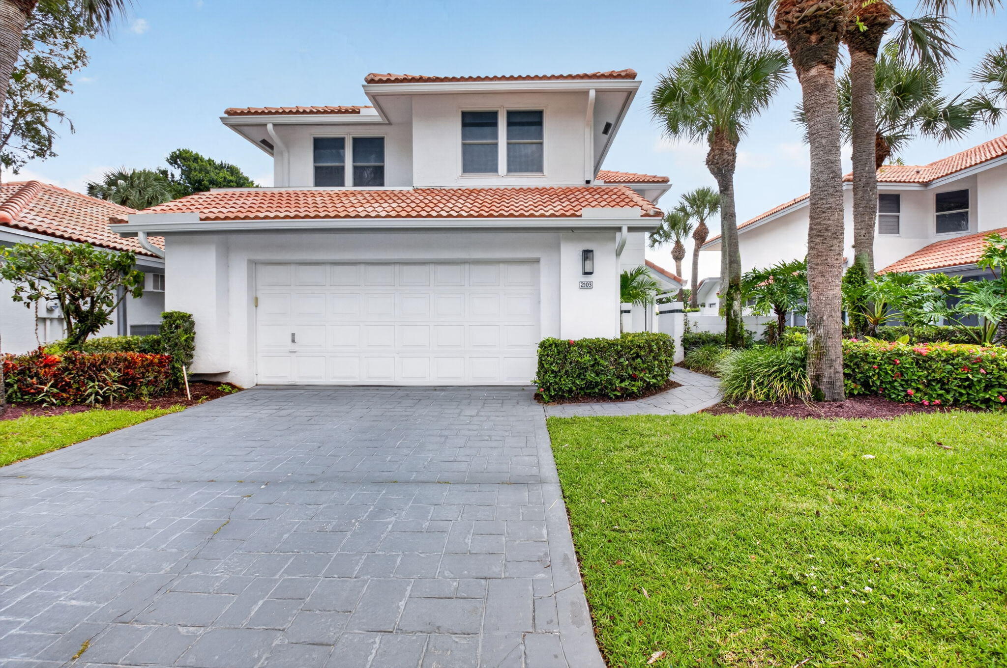 CEDAR CAY-BROKEN SOUND COUNTRY CLUB - Residential