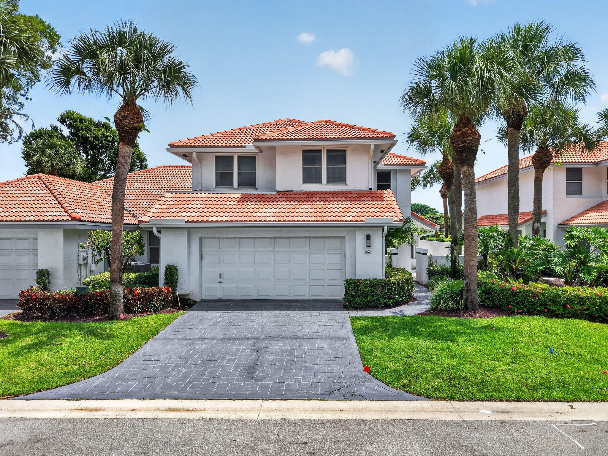 CEDAR CAY-BROKEN SOUND COUNTRY CLUB - Residential
