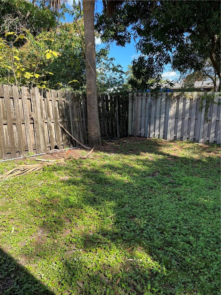 River Gardens 19-23 B - Residential