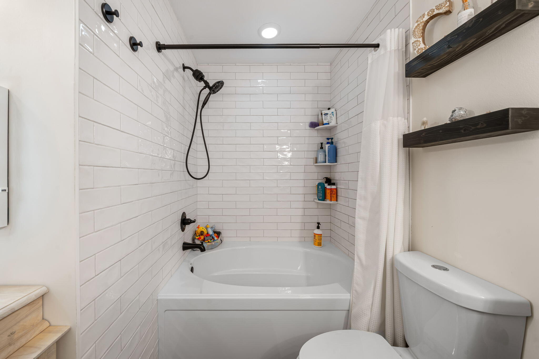 QUAIL RUN CONDO ONE - Residential Lease