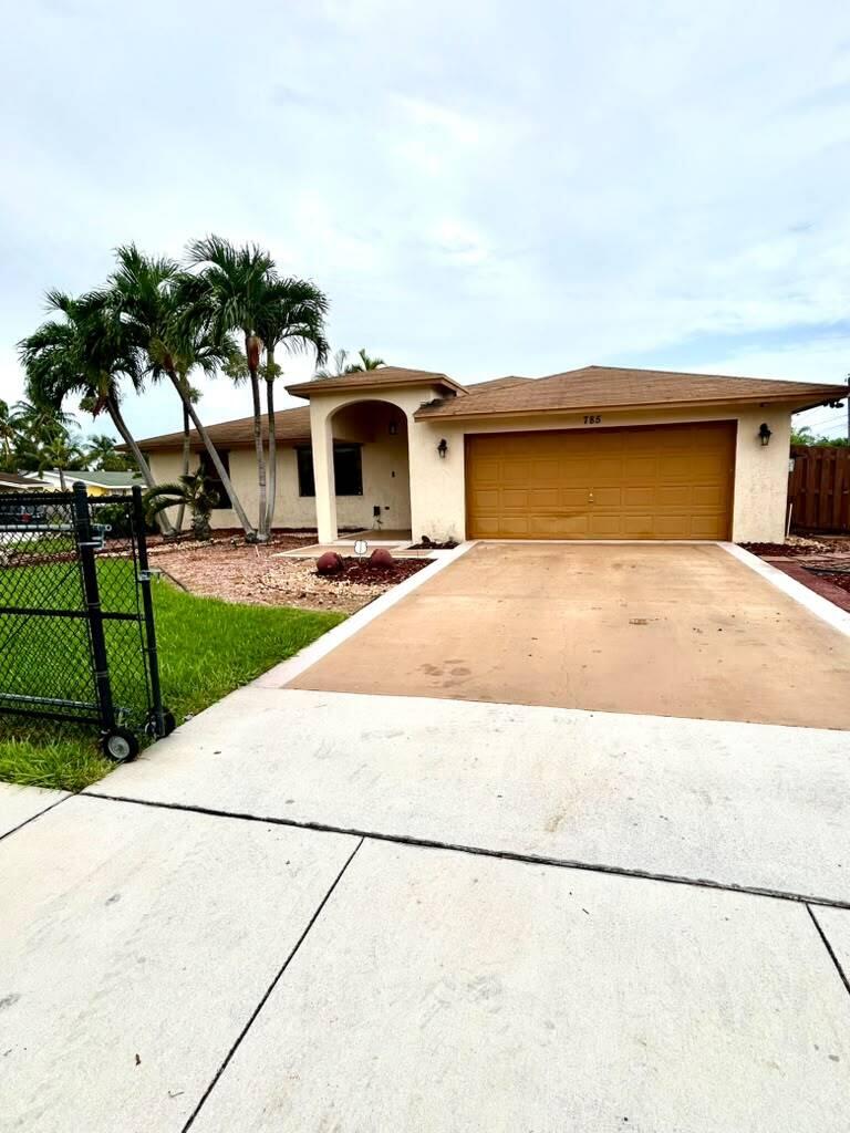 DELRAY TOWN OF - Residential