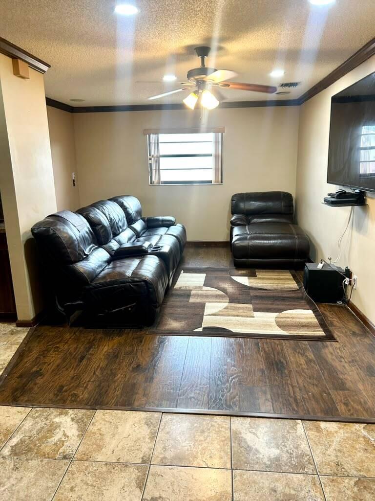 DELRAY TOWN OF - Residential