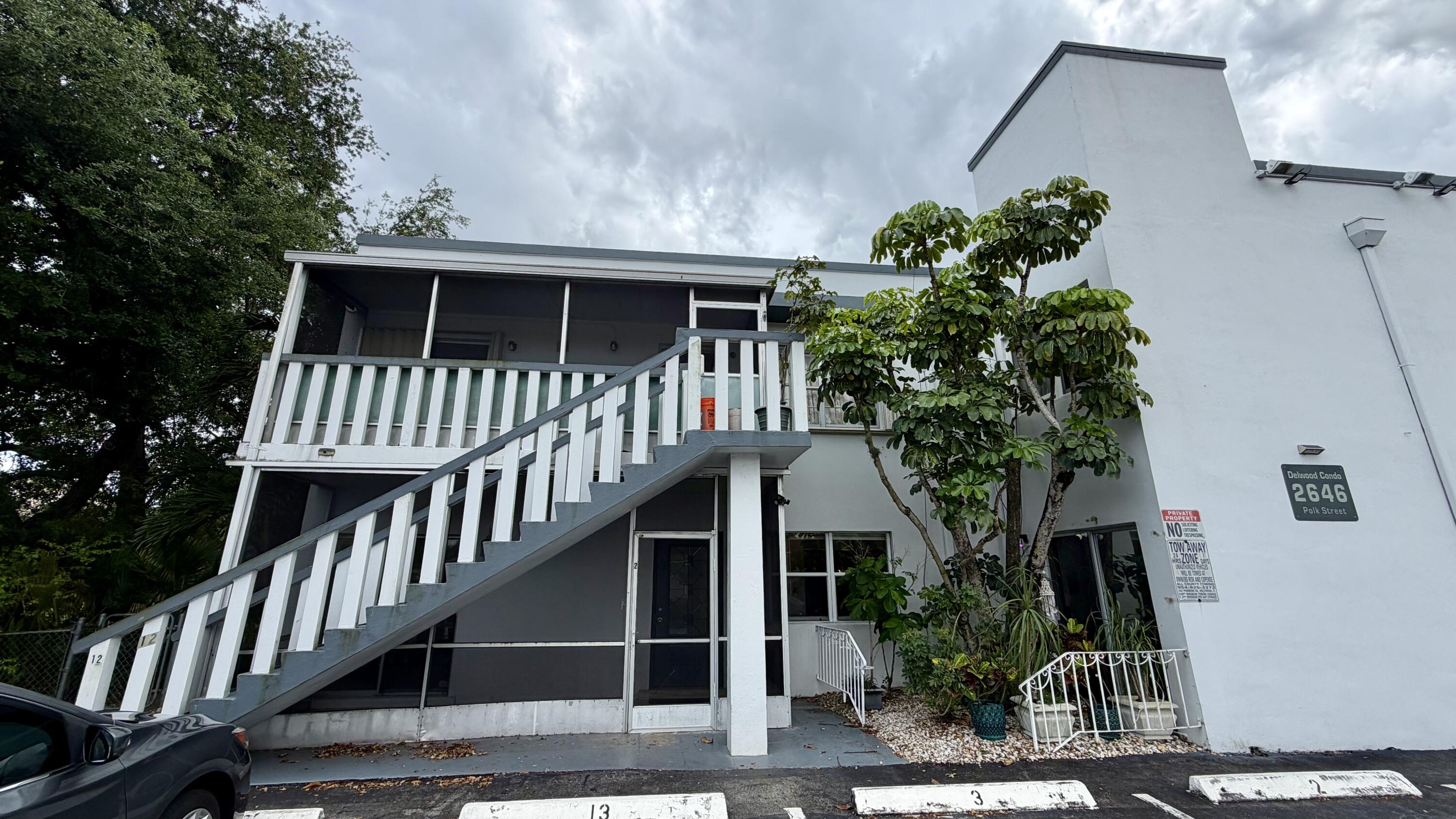 Beautifully renovated 1-bedroom, 1-bathroom condo in the heart of Hollywood! This 600 sq. ft. home features stunning marble floors, a modern kitchen, and a stylishly updated bathroom. Enjoy a large walk-in closet and a private screened front porch. Rent includes water, sewer, and trash—tenant only pays electric and Wi-Fi. The complex offers laundry facilities and one assigned parking space. Pet-friendly ($200 fee). Unbeatable location near I-95 and Downtown Hollywood. Move-in requires First, Last, and Security. Rapid approval for a quick move-in!