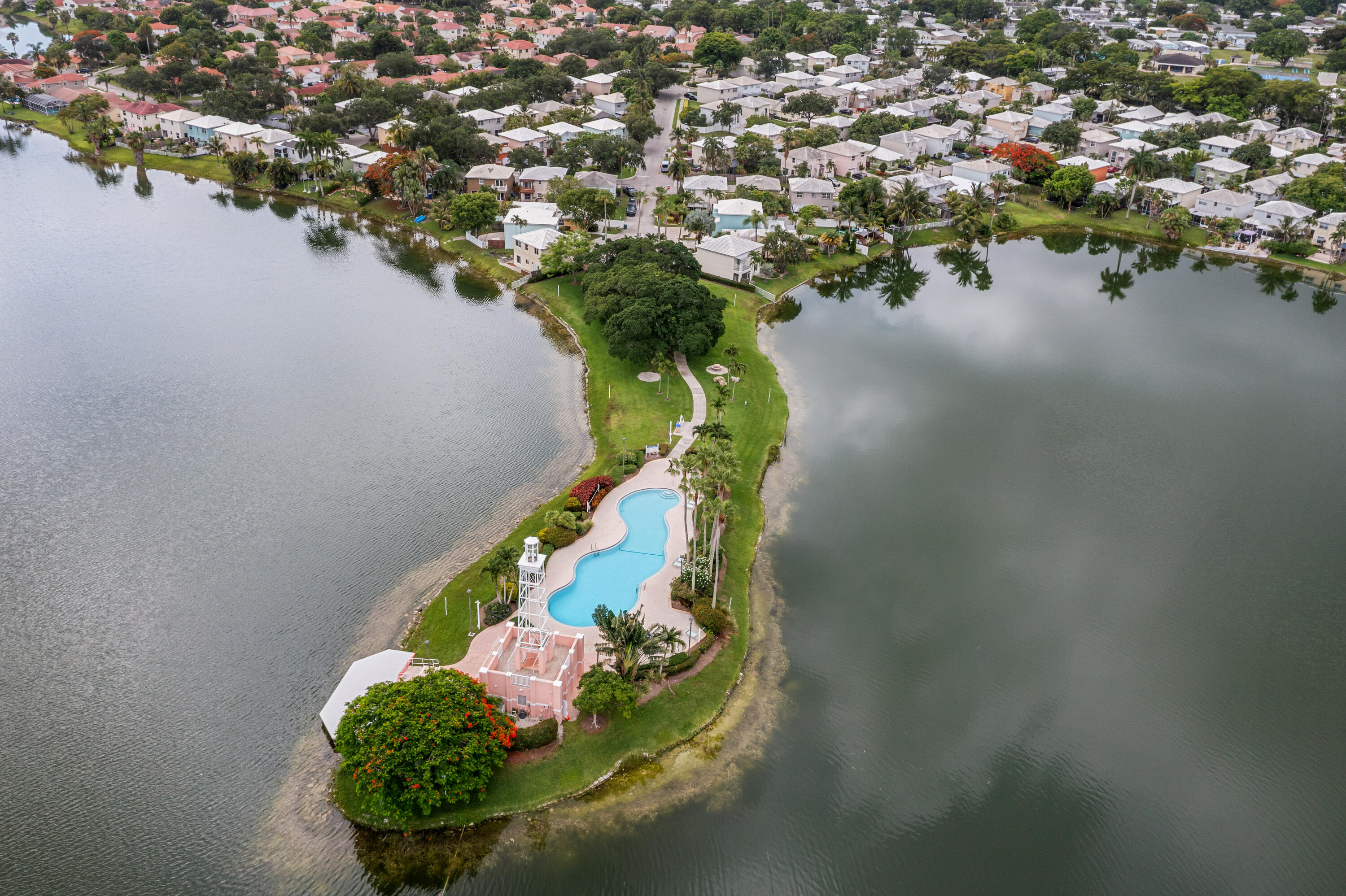 CORAL BAY - Residential