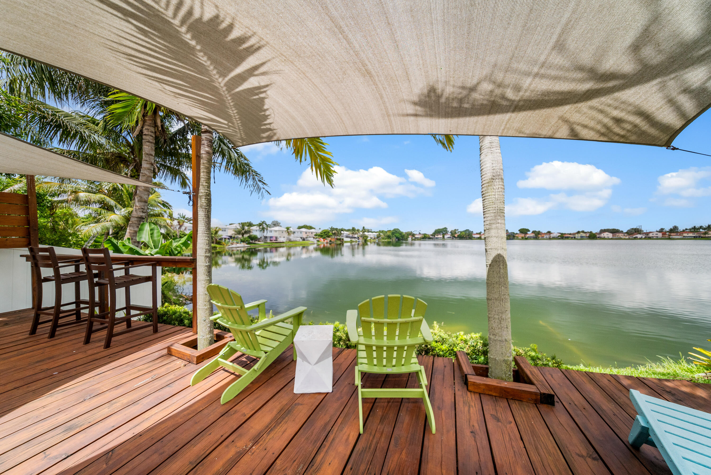 CORAL BAY - Residential