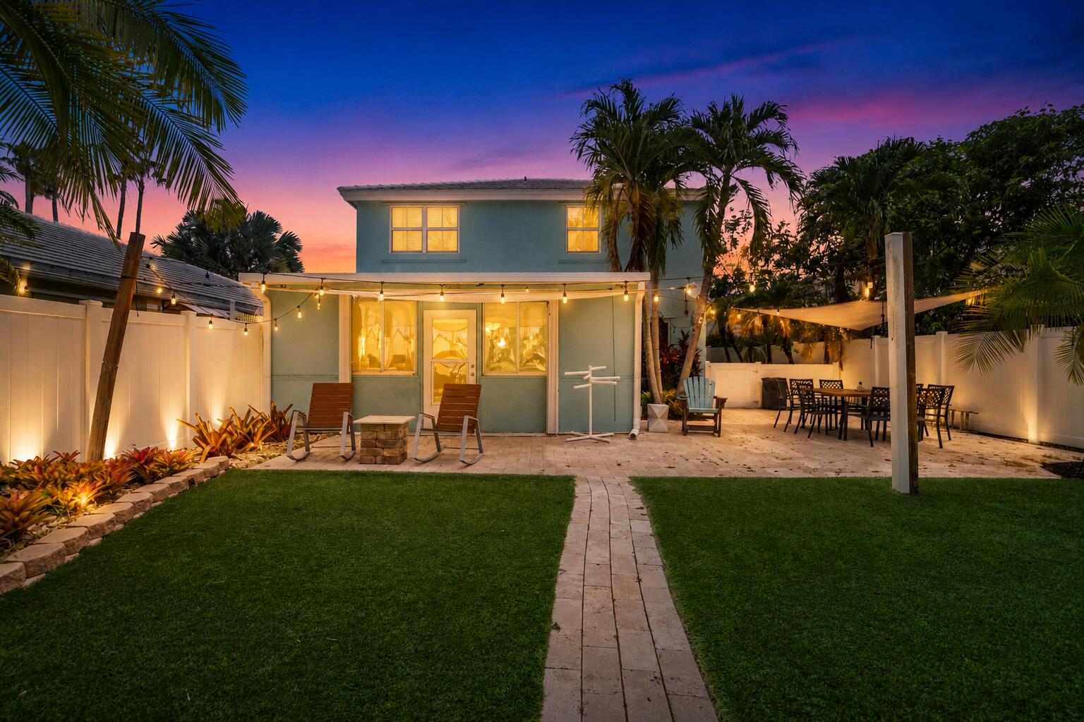 CORAL BAY - Residential