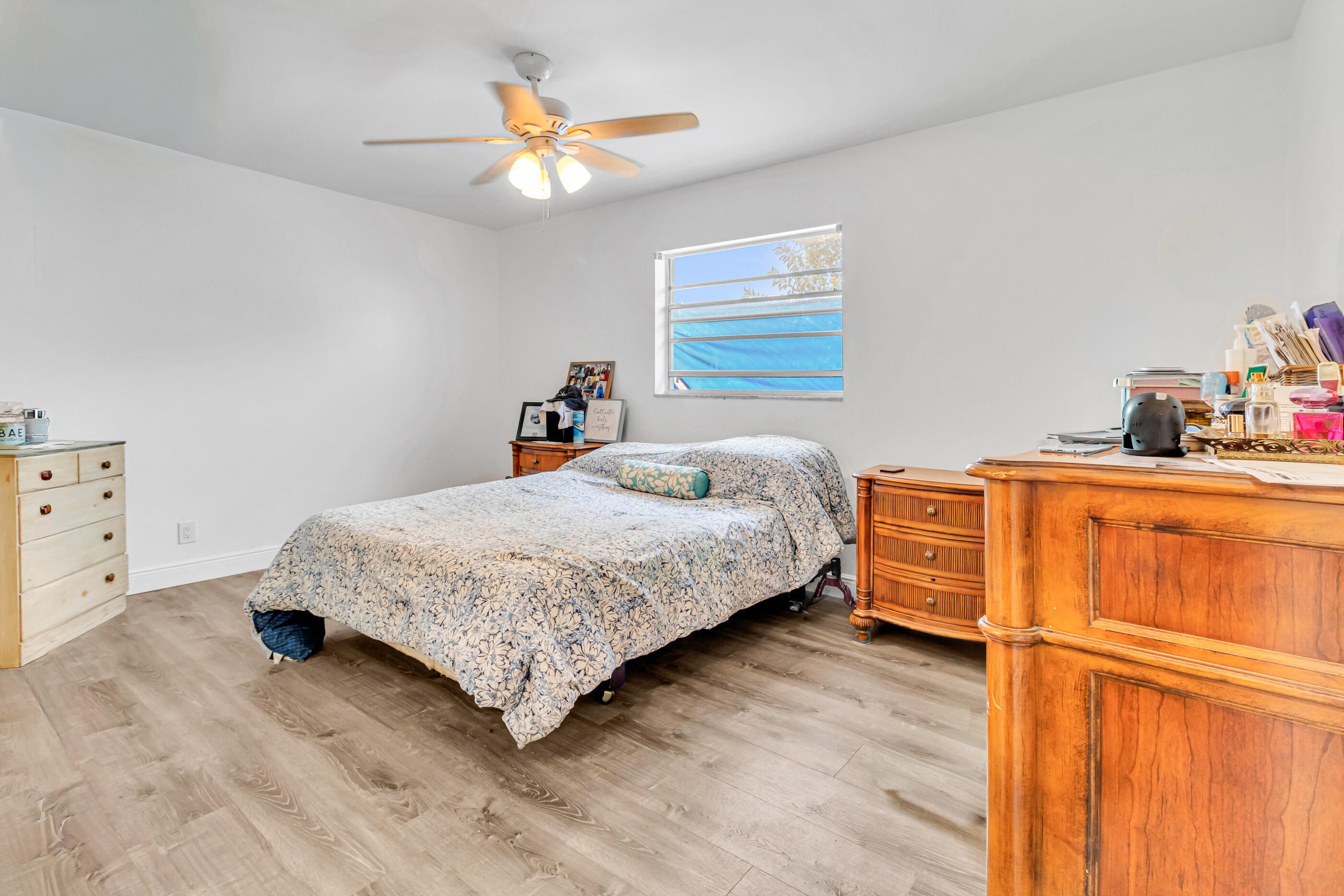 WINDWARD PALMS - Residential