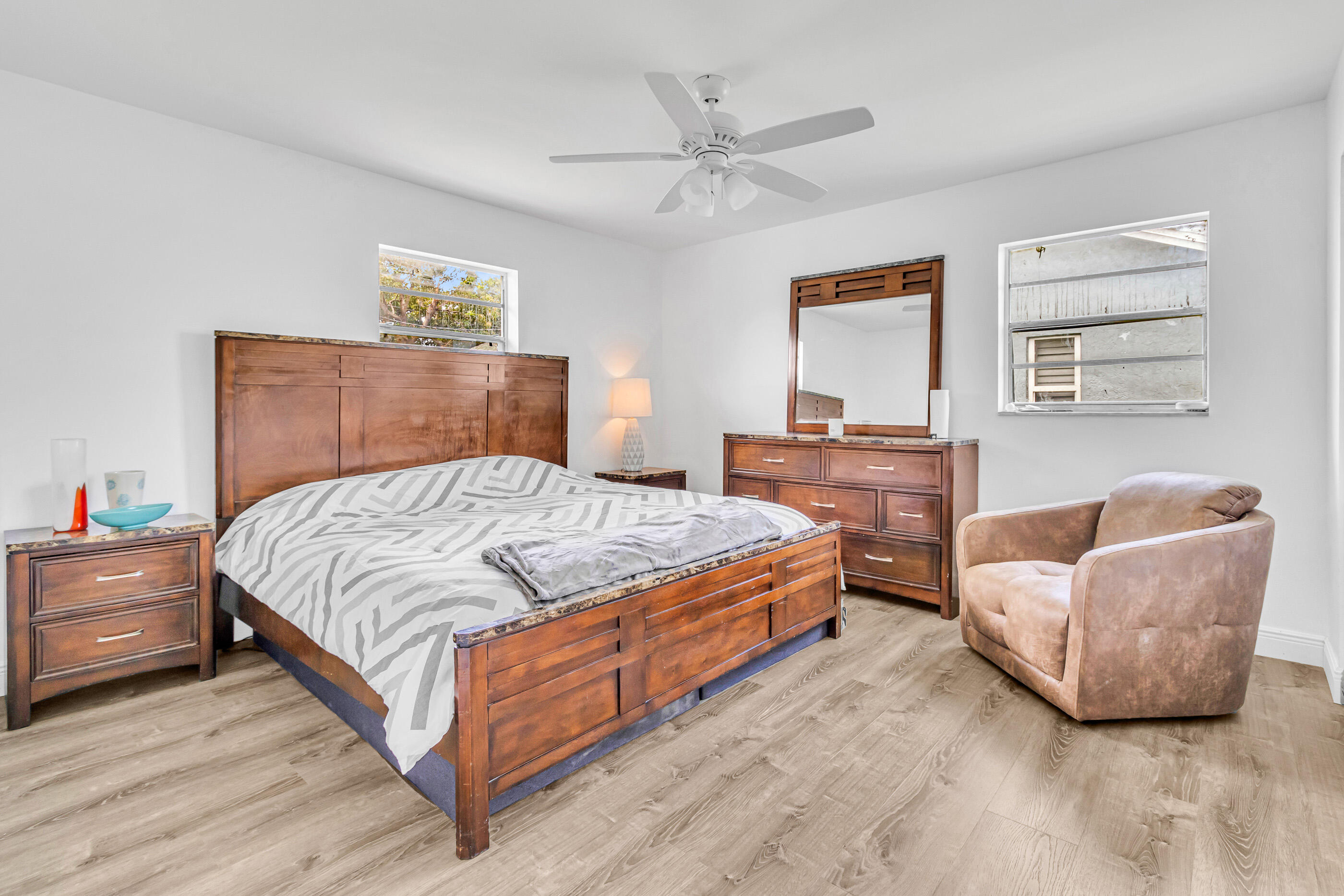WINDWARD PALMS - Residential