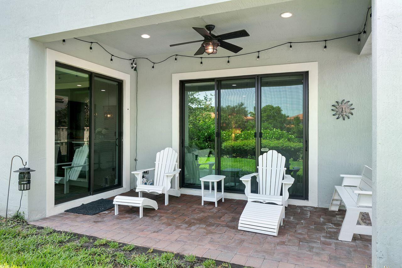 CORAL LAGO - Residential