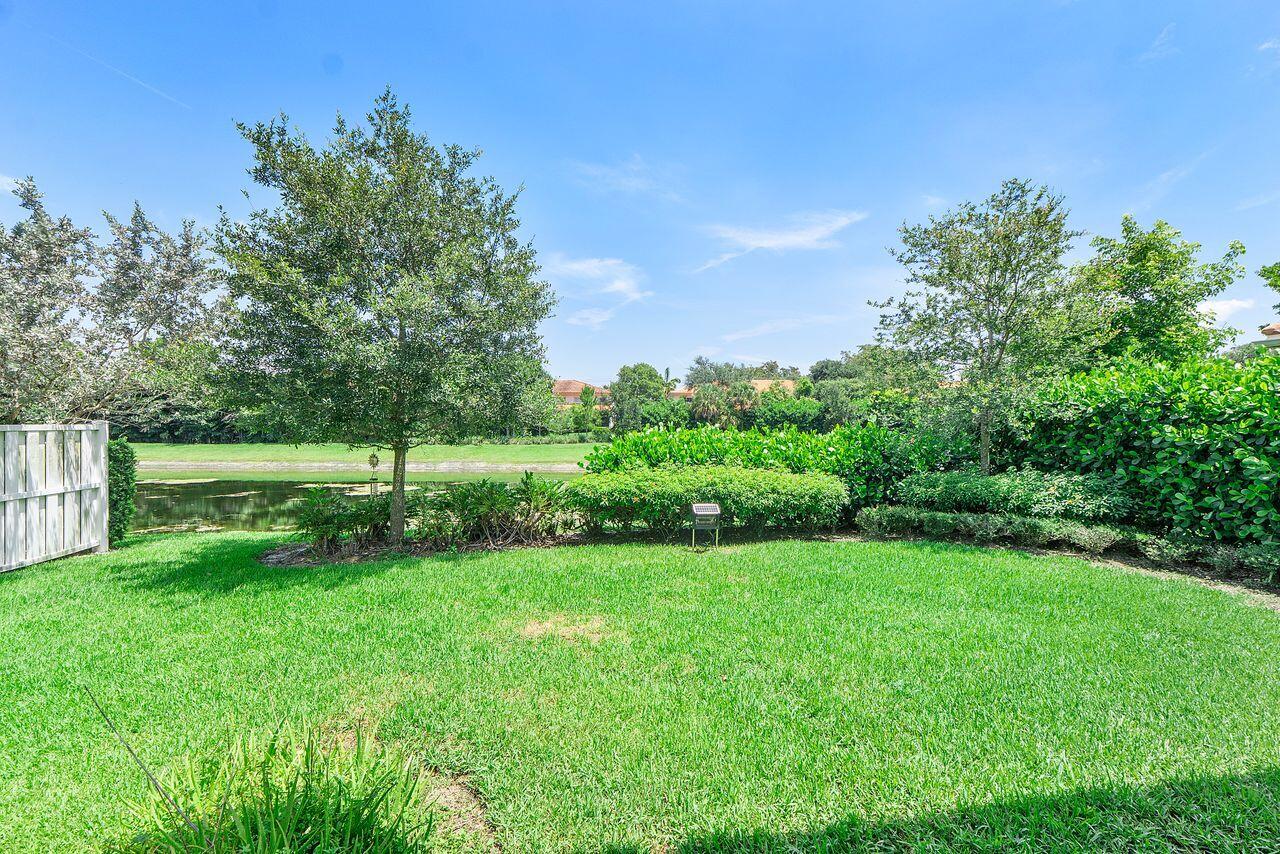 CORAL LAGO - Residential