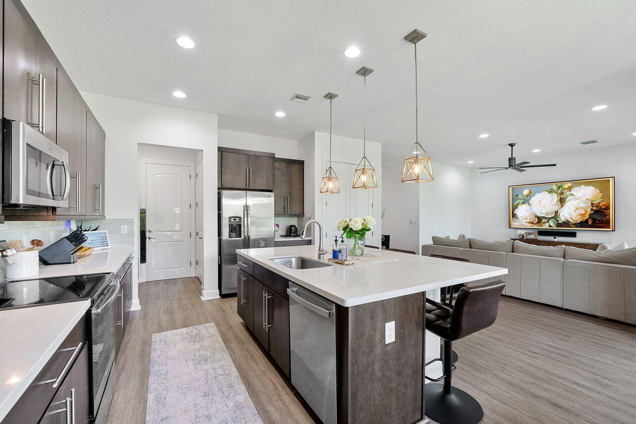 CORAL LAGO - Residential