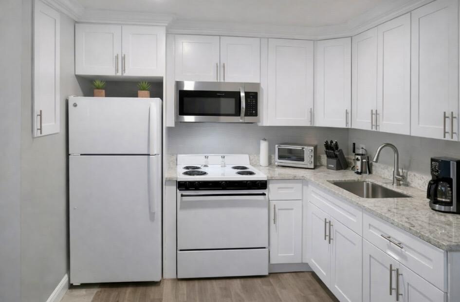SUSSEX CONDO - Residential