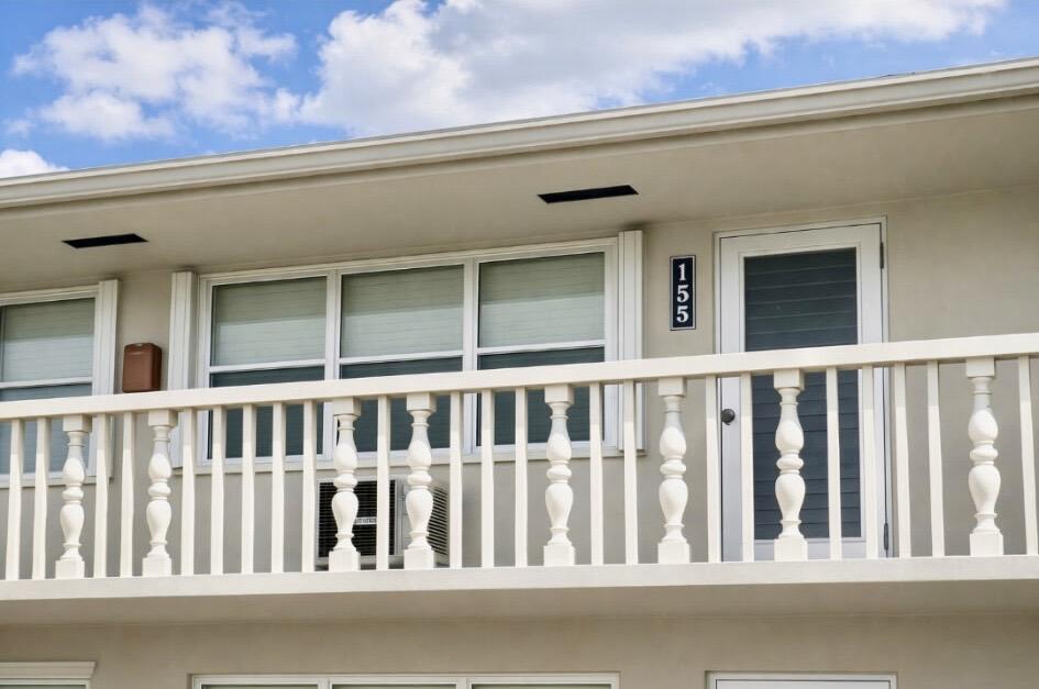 SUSSEX CONDO - Residential