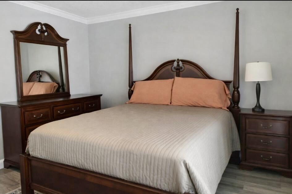 SUSSEX CONDO - Residential