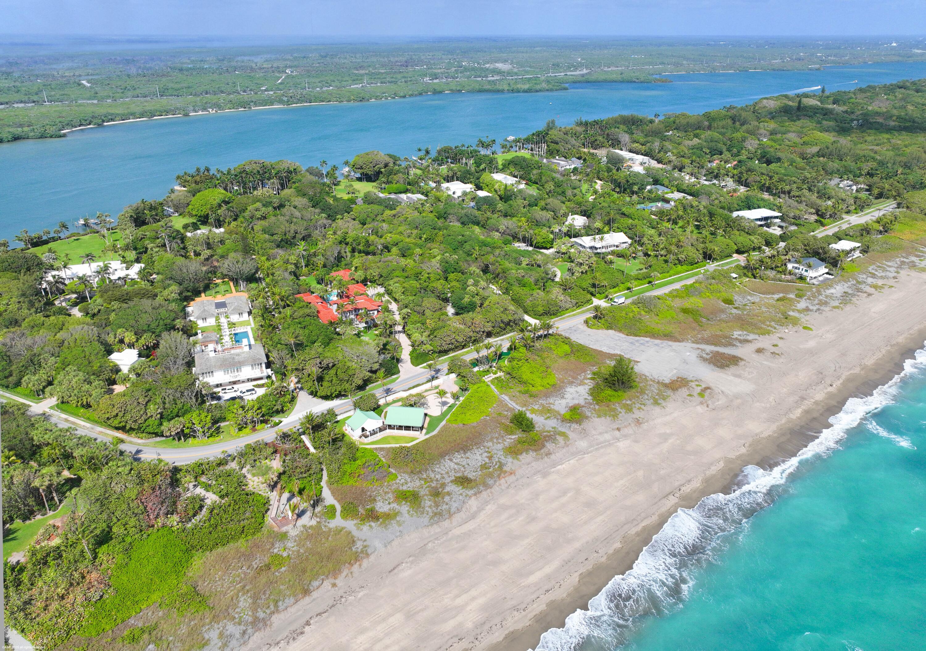 JUPITER ISLAND - Residential