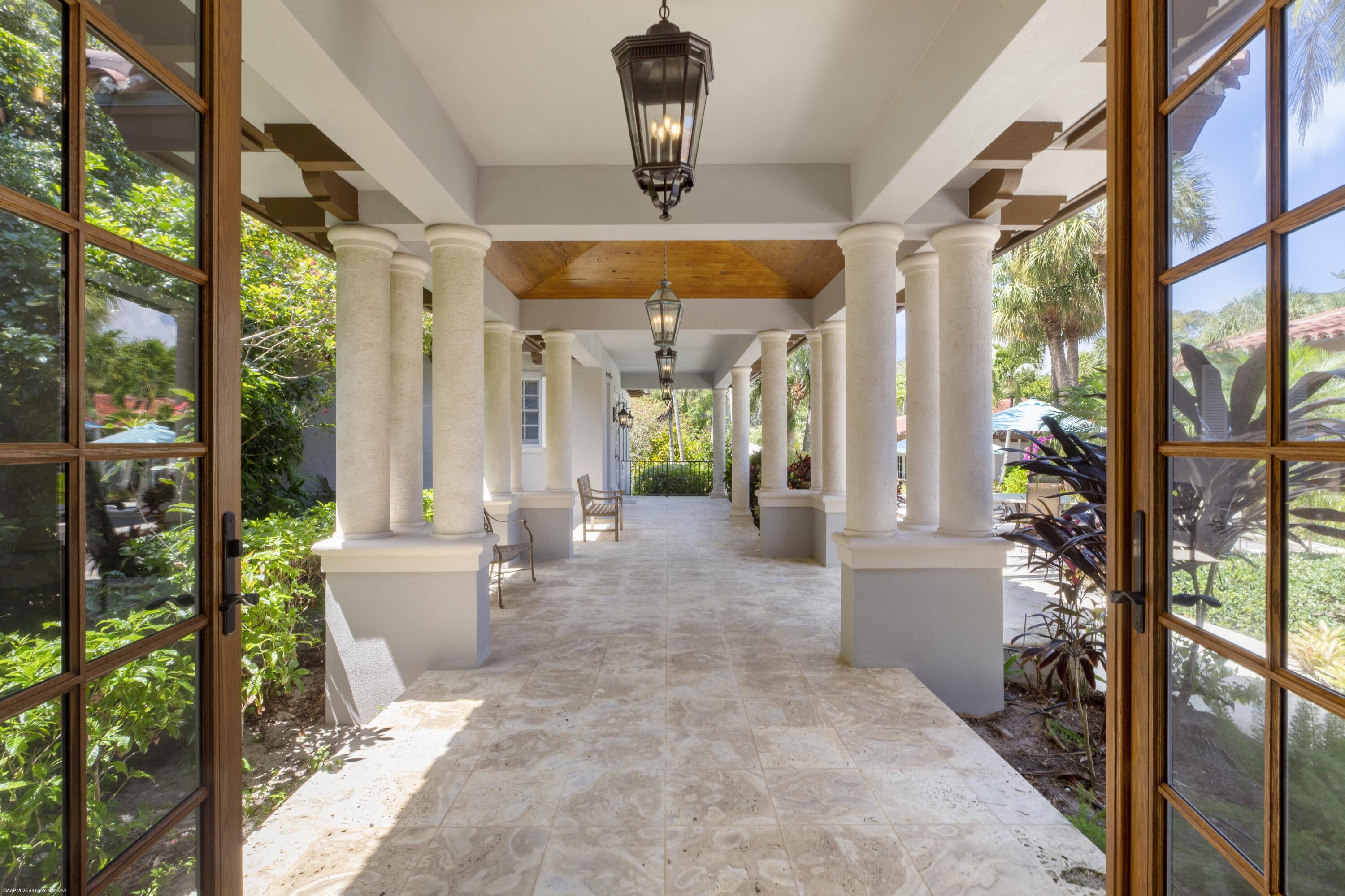 JUPITER ISLAND - Residential