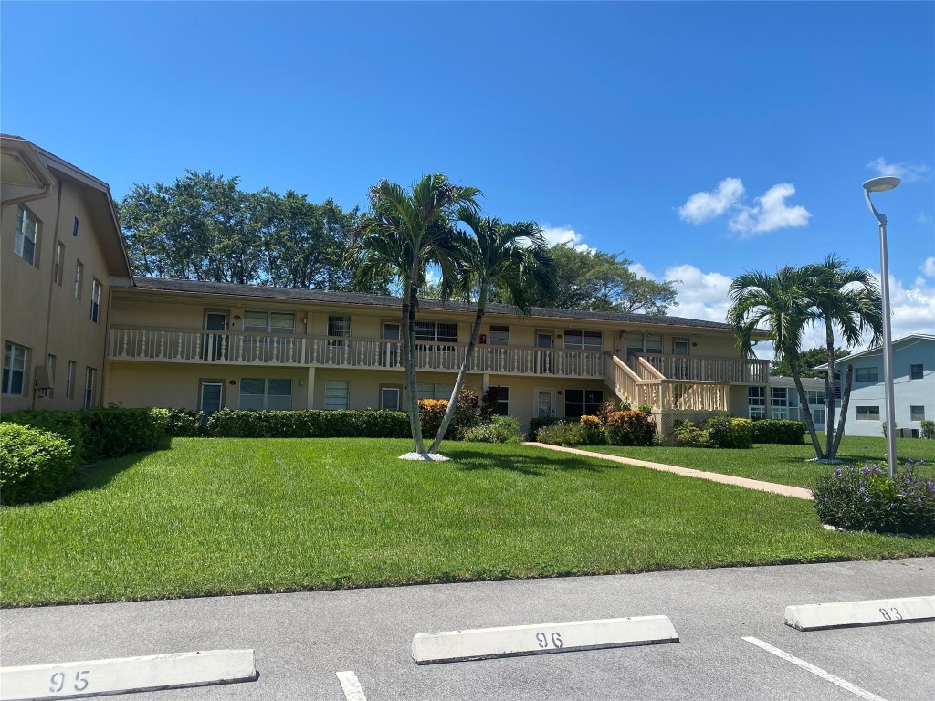 Century Village East - Residential