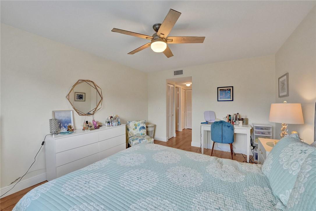 Colonial Club Condo - Residential