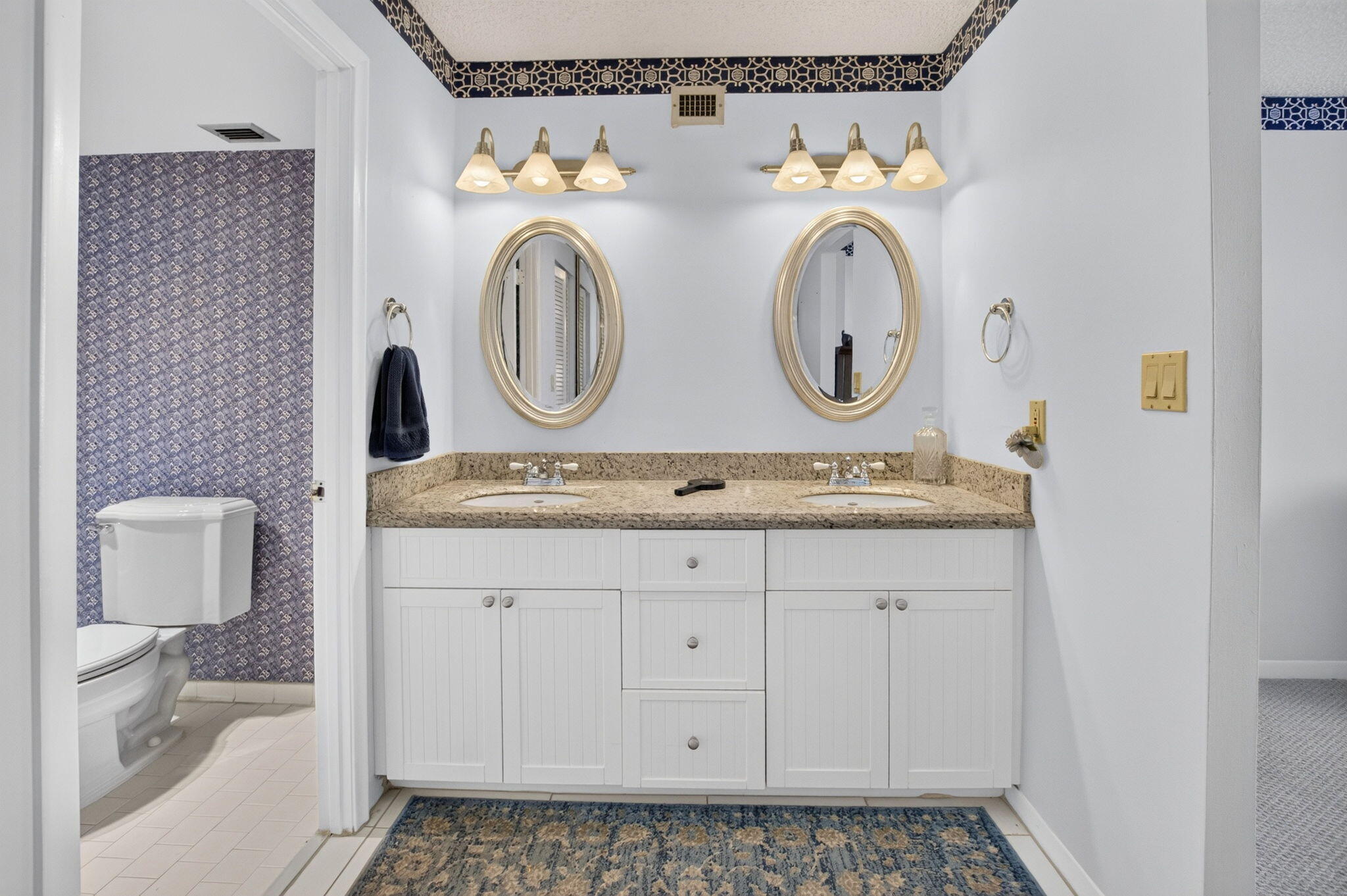 REGENCY HIGHLAND CLUB CONDO - Residential