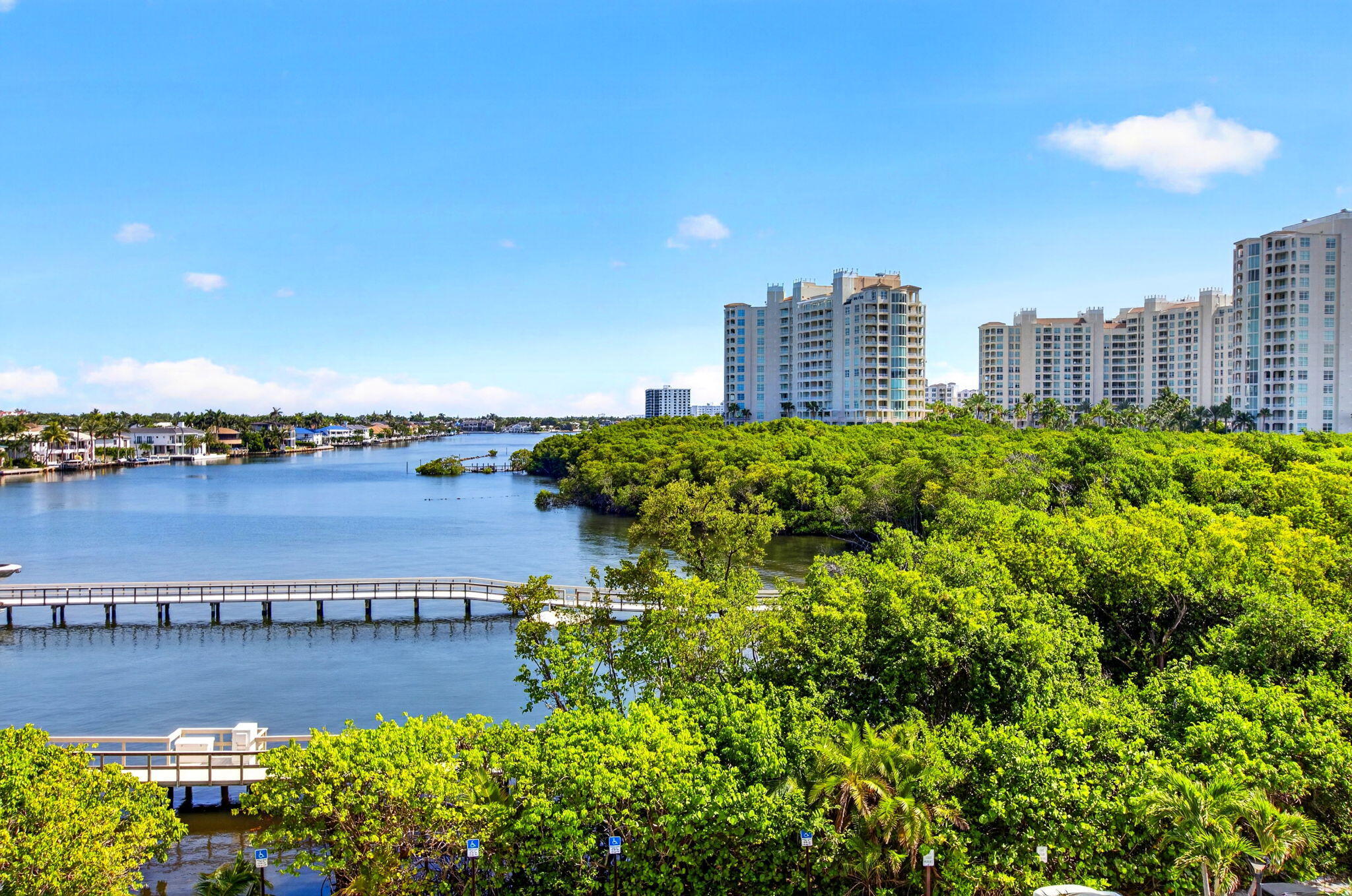 REGENCY HIGHLAND CLUB CONDO - Residential
