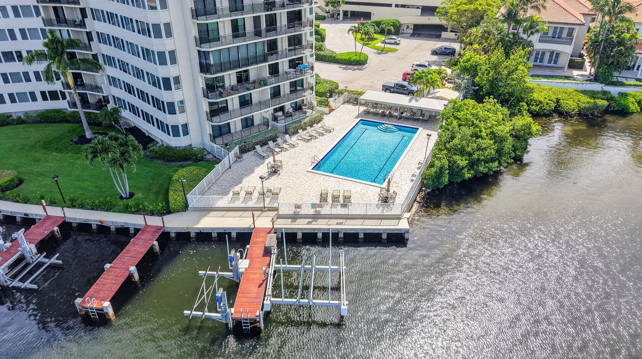 REGENCY HIGHLAND CLUB CONDO - Residential