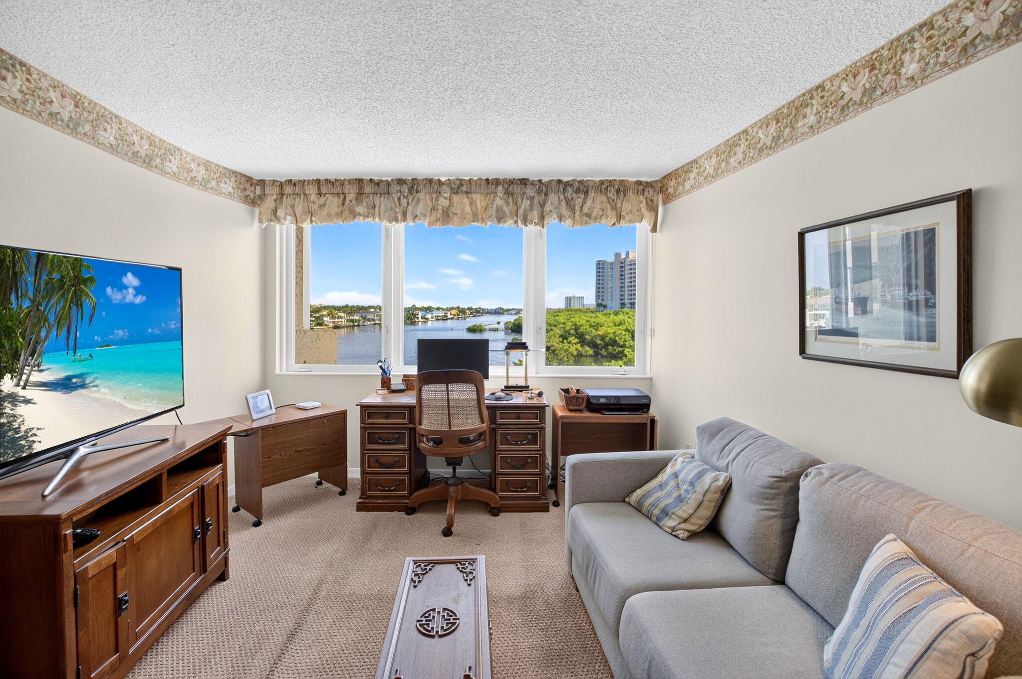 REGENCY HIGHLAND CLUB CONDO - Residential