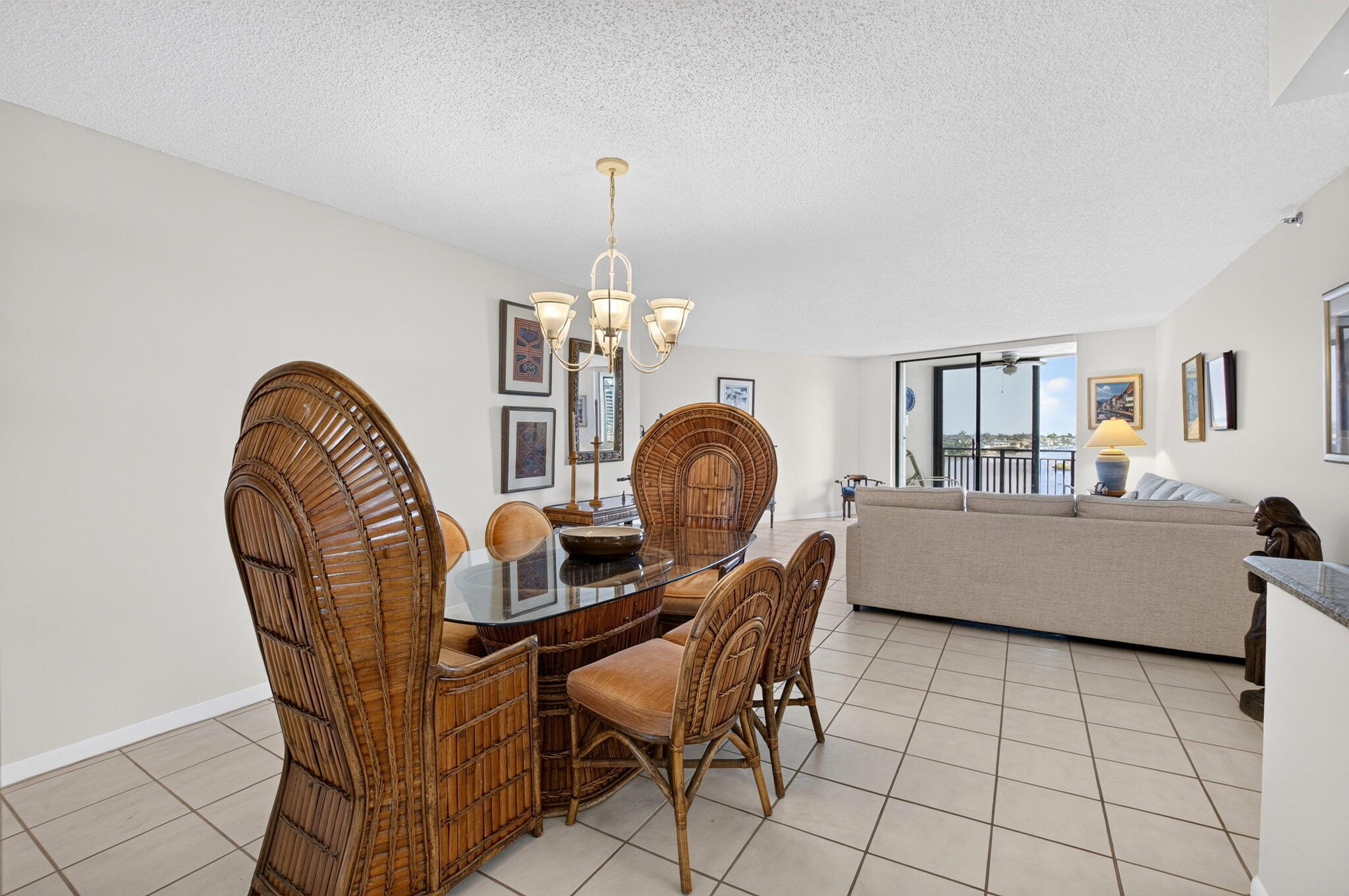 REGENCY HIGHLAND CLUB CONDO - Residential