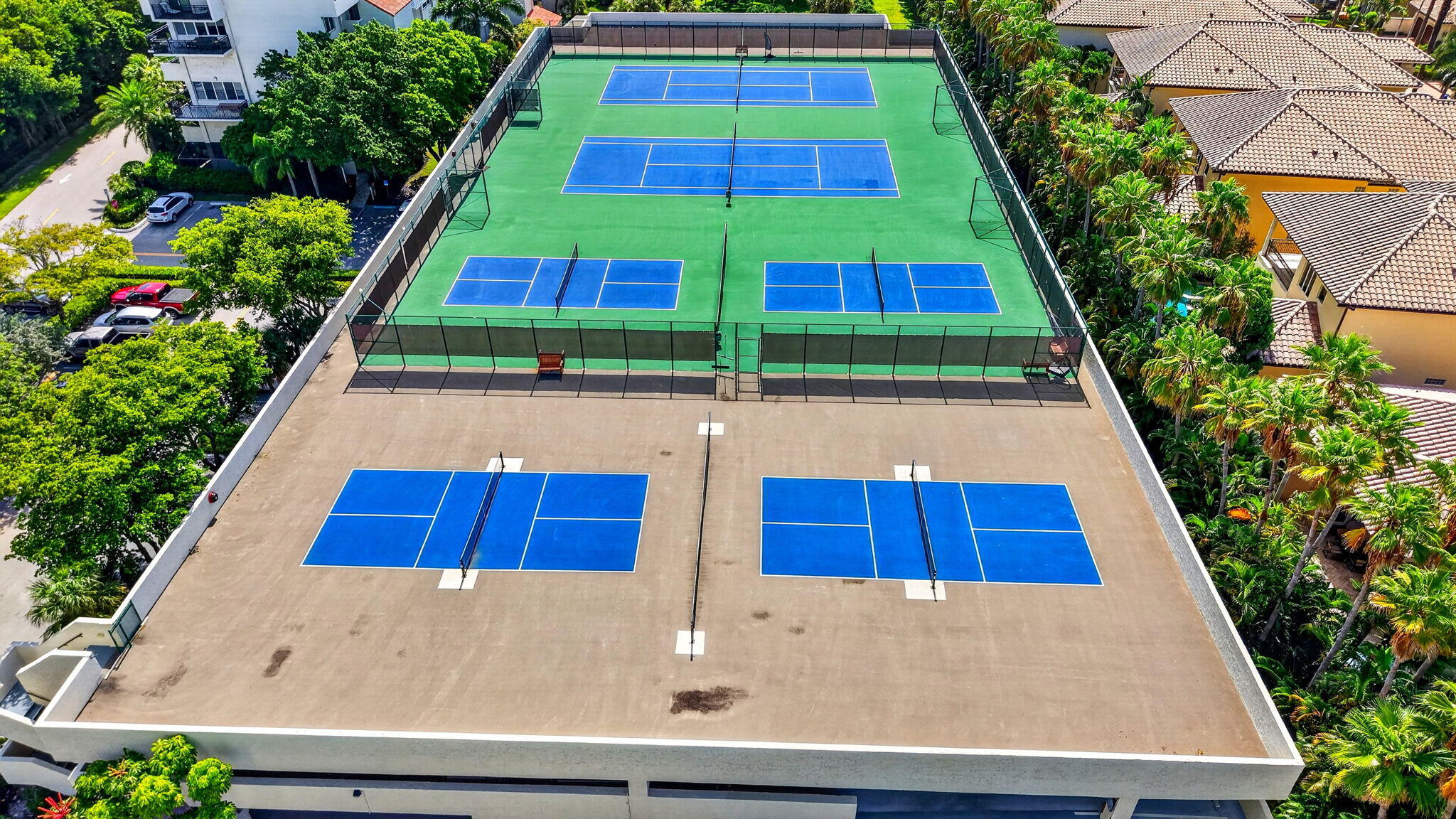 REGENCY HIGHLAND CLUB CONDO - Residential
