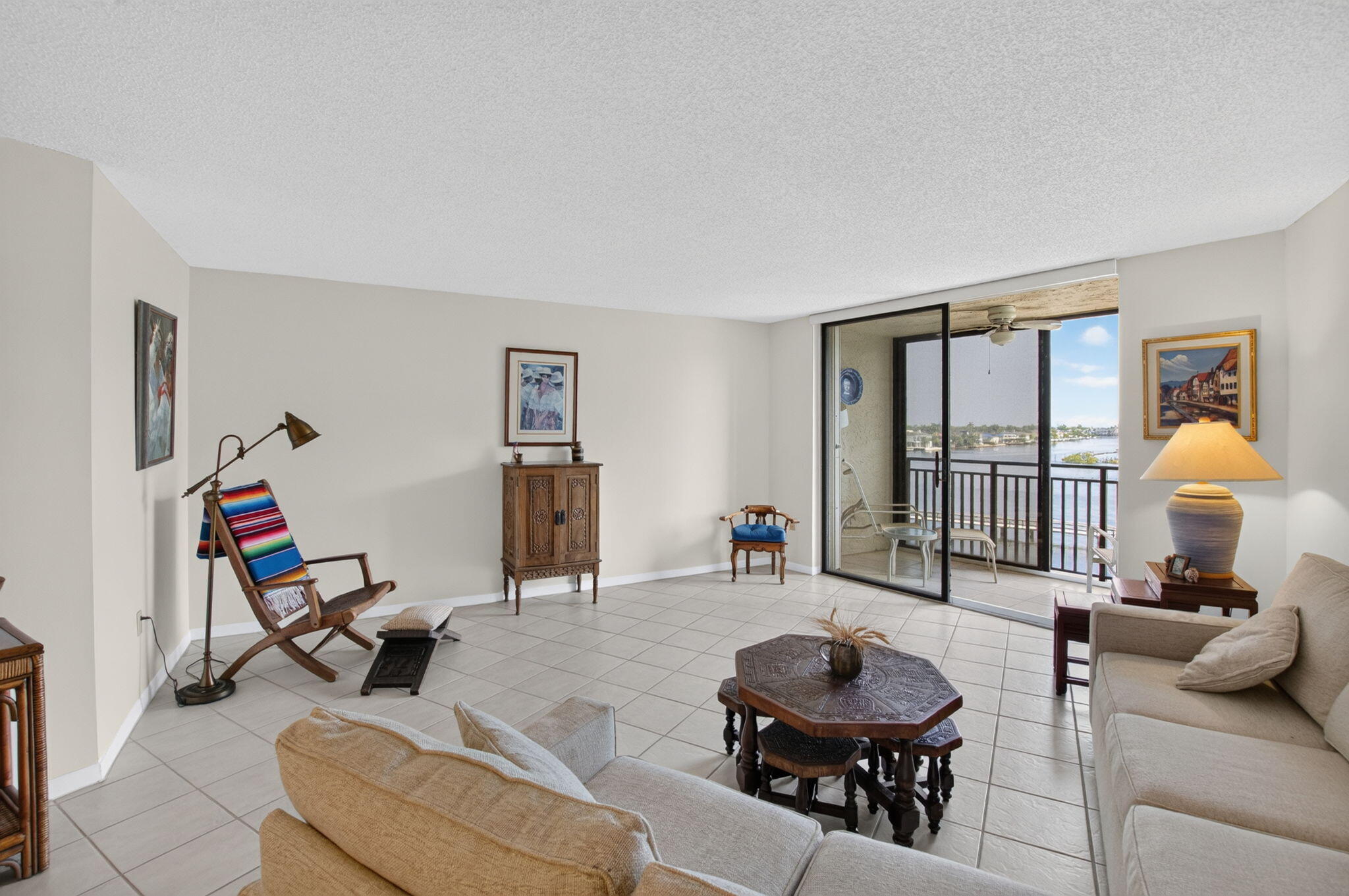 REGENCY HIGHLAND CLUB CONDO - Residential