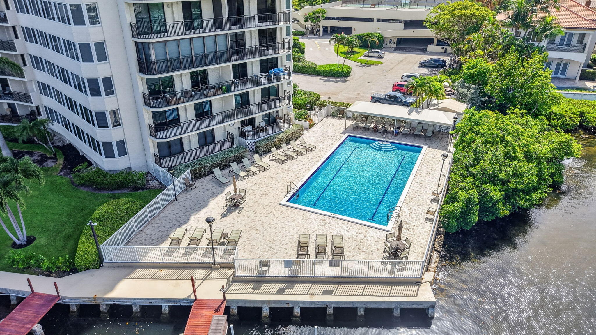 REGENCY HIGHLAND CLUB CONDO - Residential