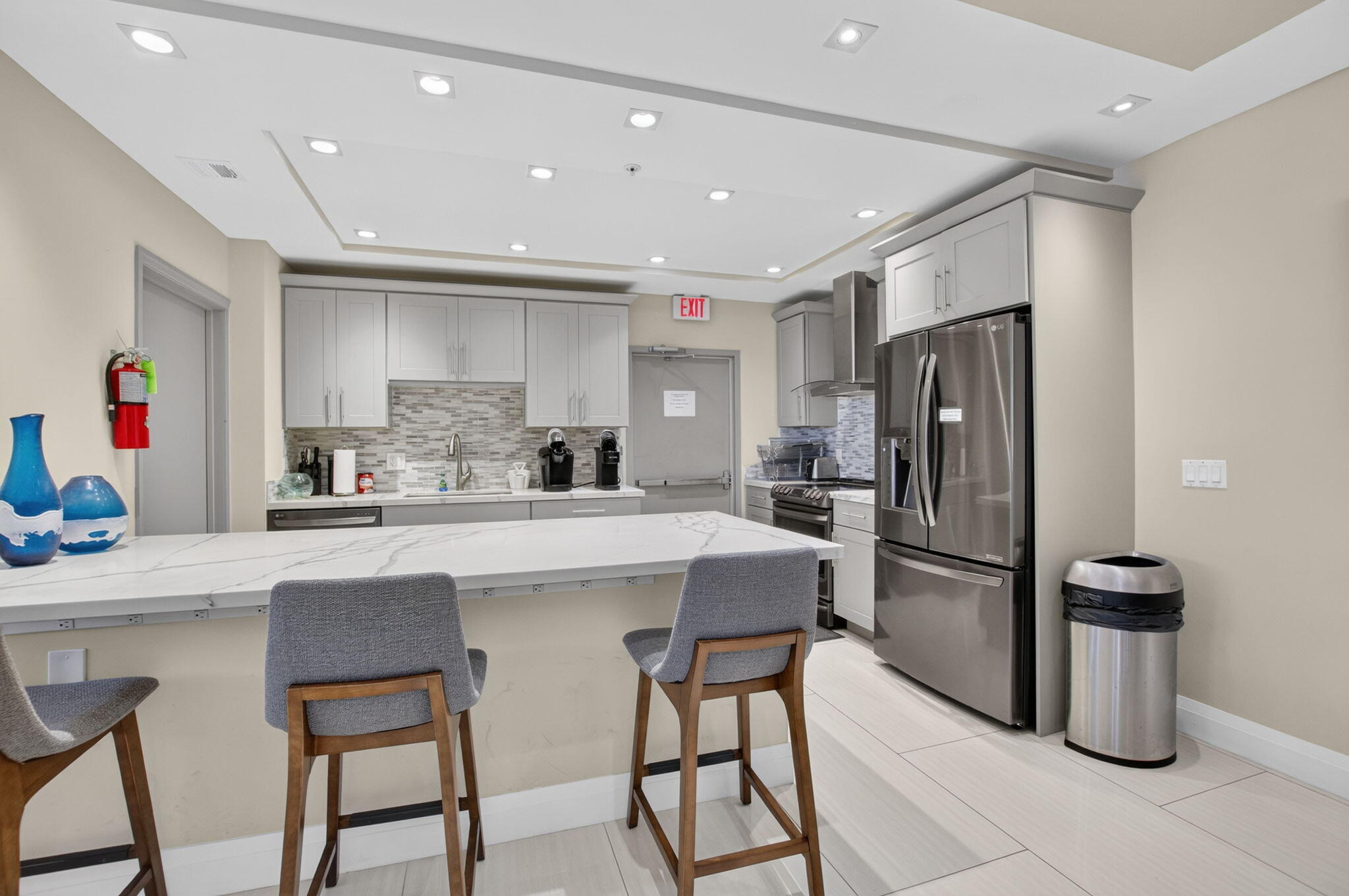 REGENCY HIGHLAND CLUB CONDO - Residential