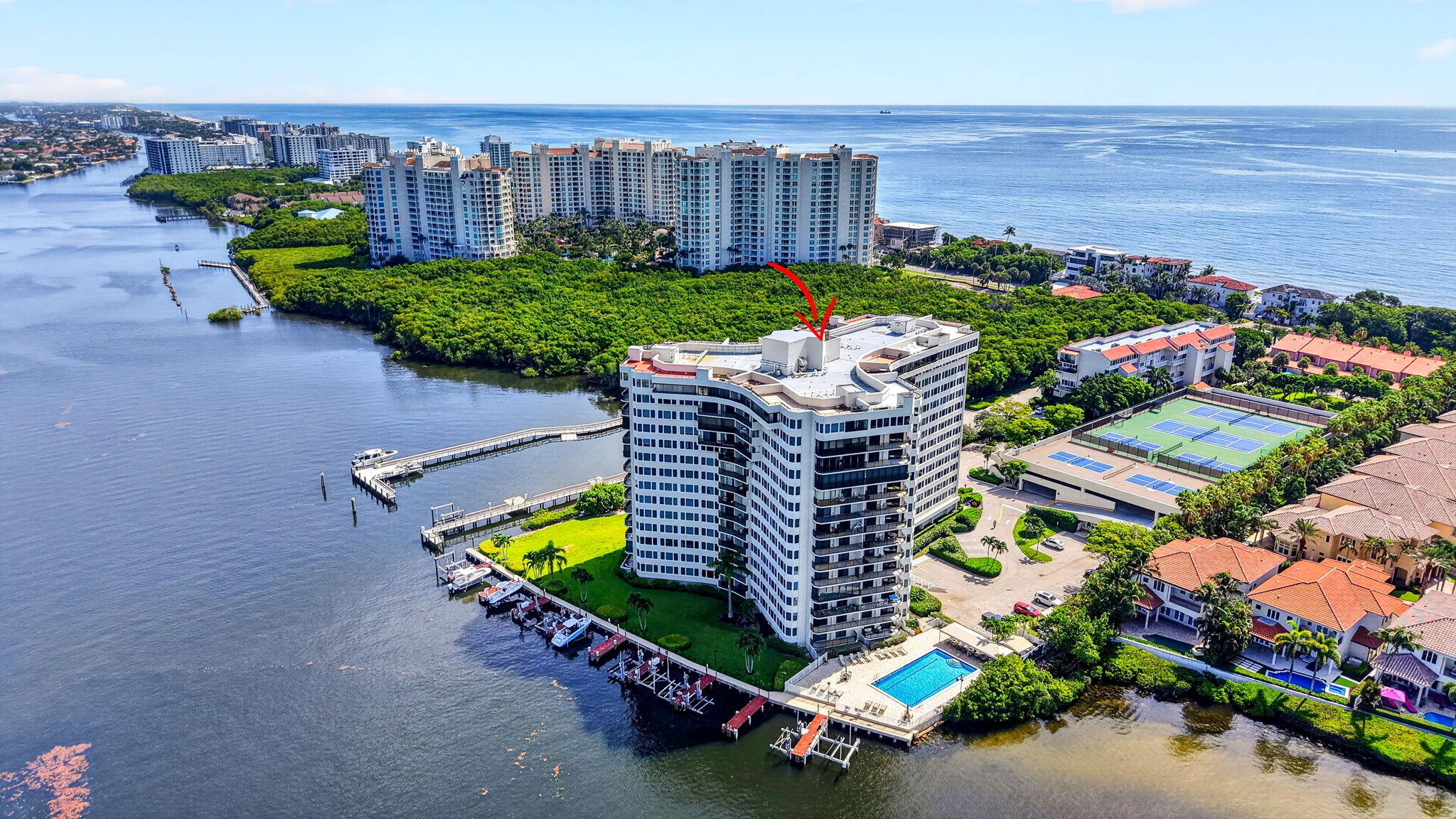 REGENCY HIGHLAND CLUB CONDO - Residential