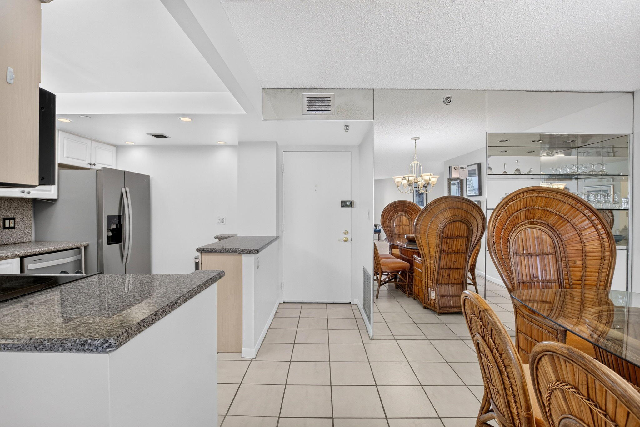 REGENCY HIGHLAND CLUB CONDO - Residential