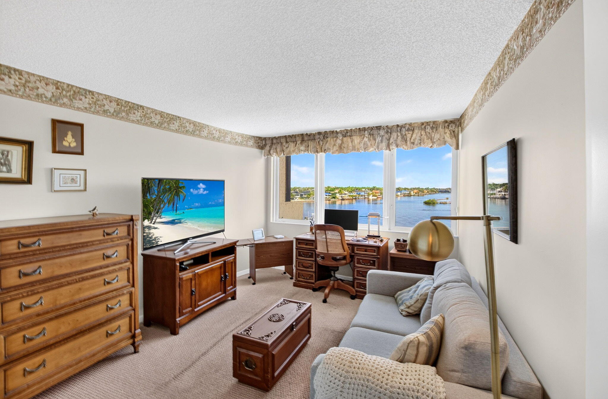 REGENCY HIGHLAND CLUB CONDO - Residential