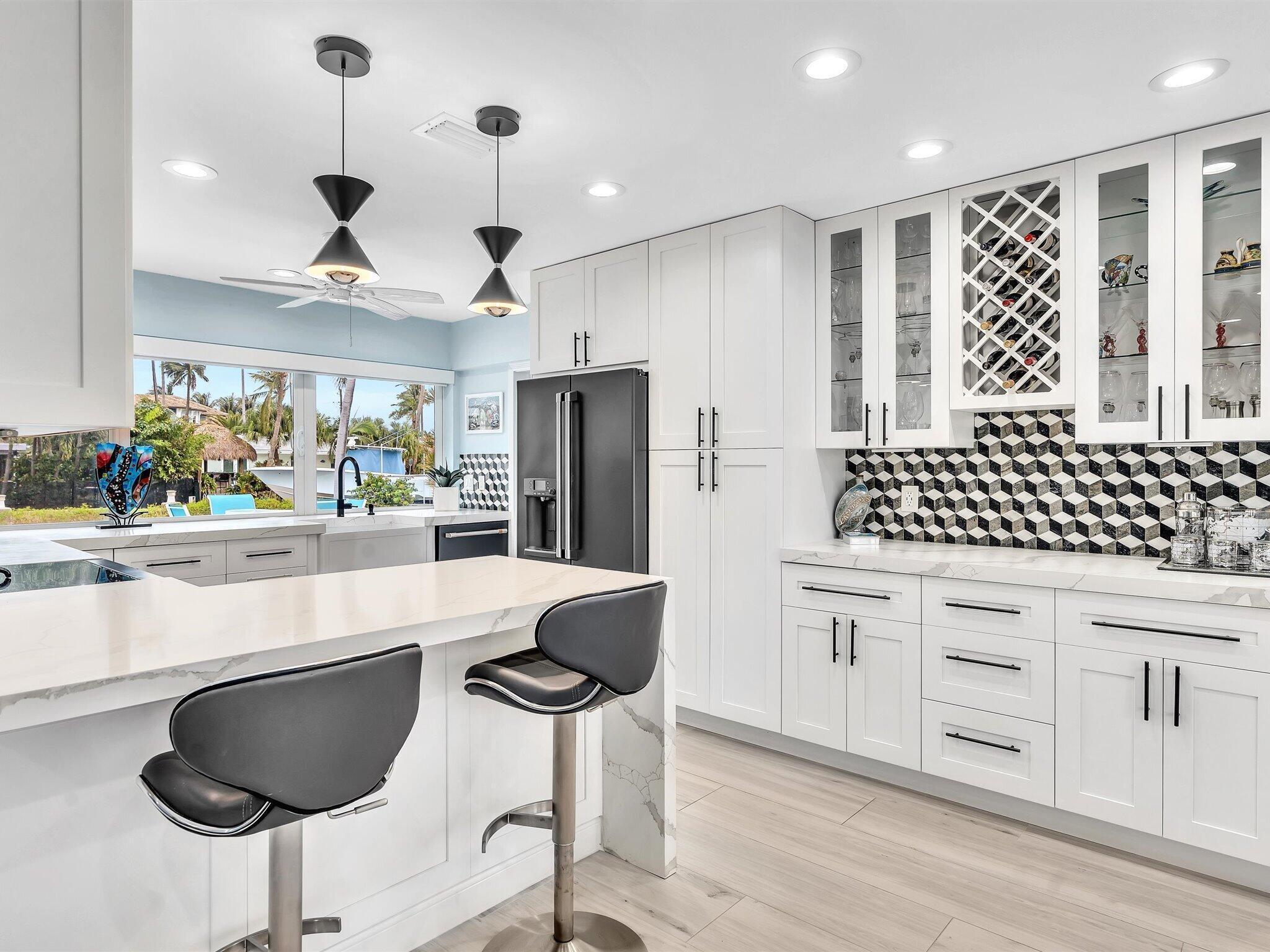 BOCA HARBOUR - Residential