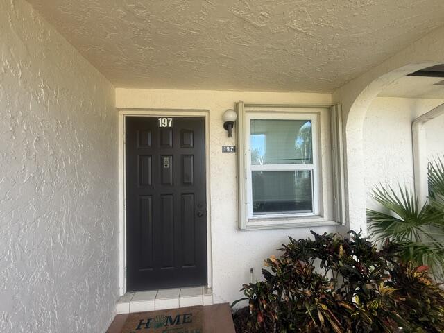 GOLDEN LAKES VILLAGE CONDO M - Residential