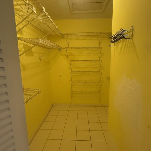 GOLDEN LAKES VILLAGE CONDO M - Residential