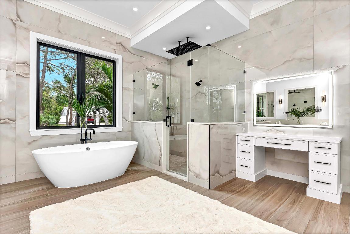 PENNOCK POINT - Residential