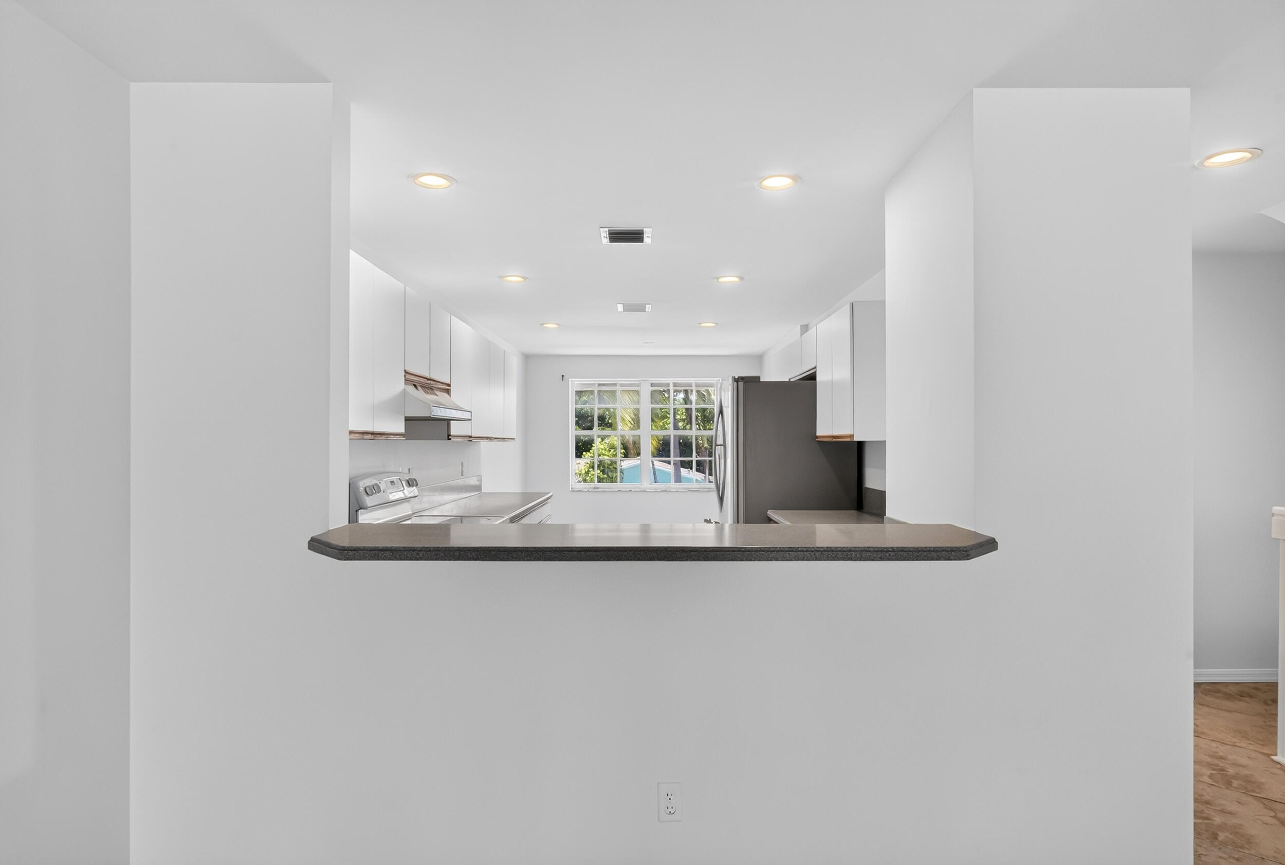 OCEAN VUE - Residential