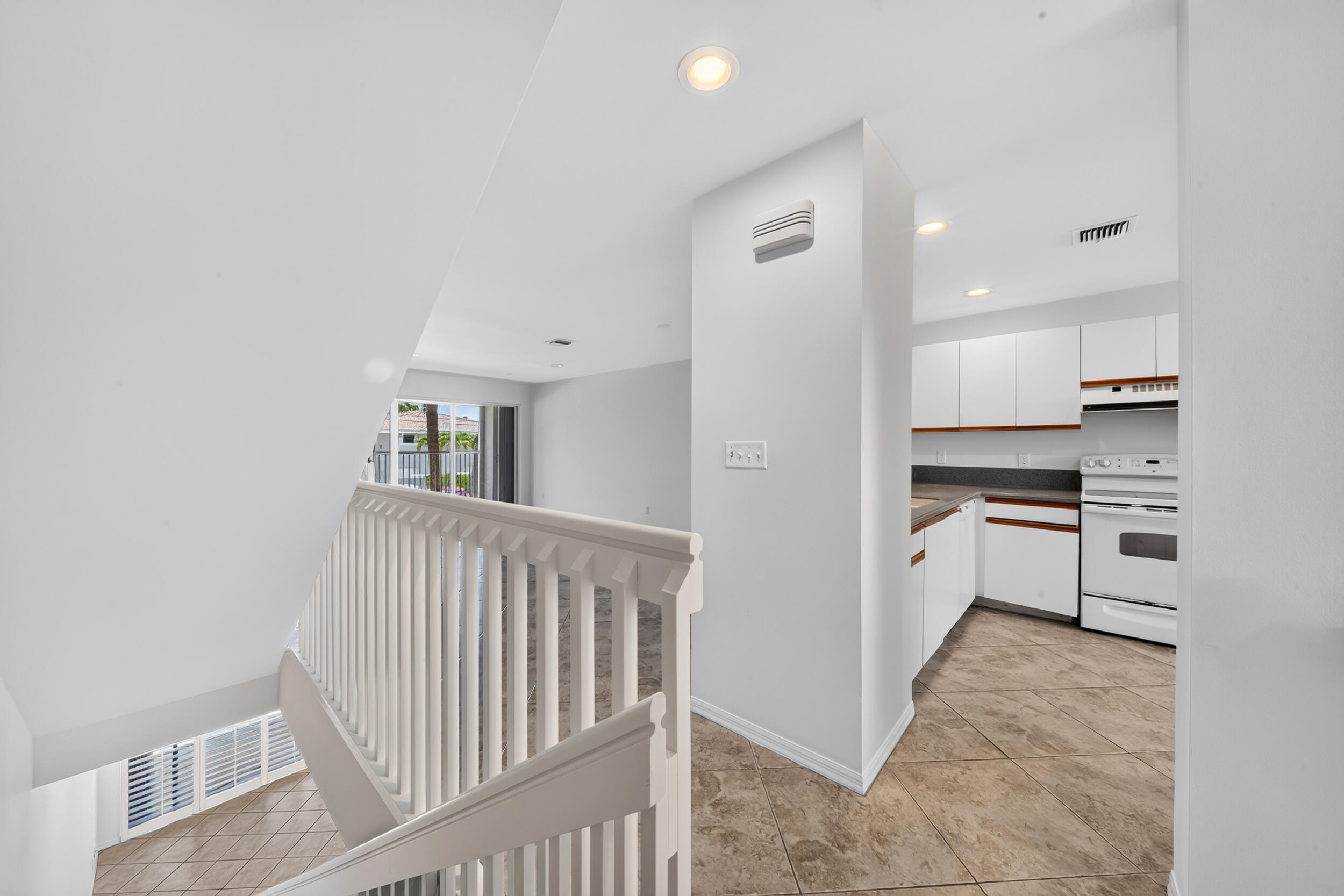 OCEAN VUE - Residential
