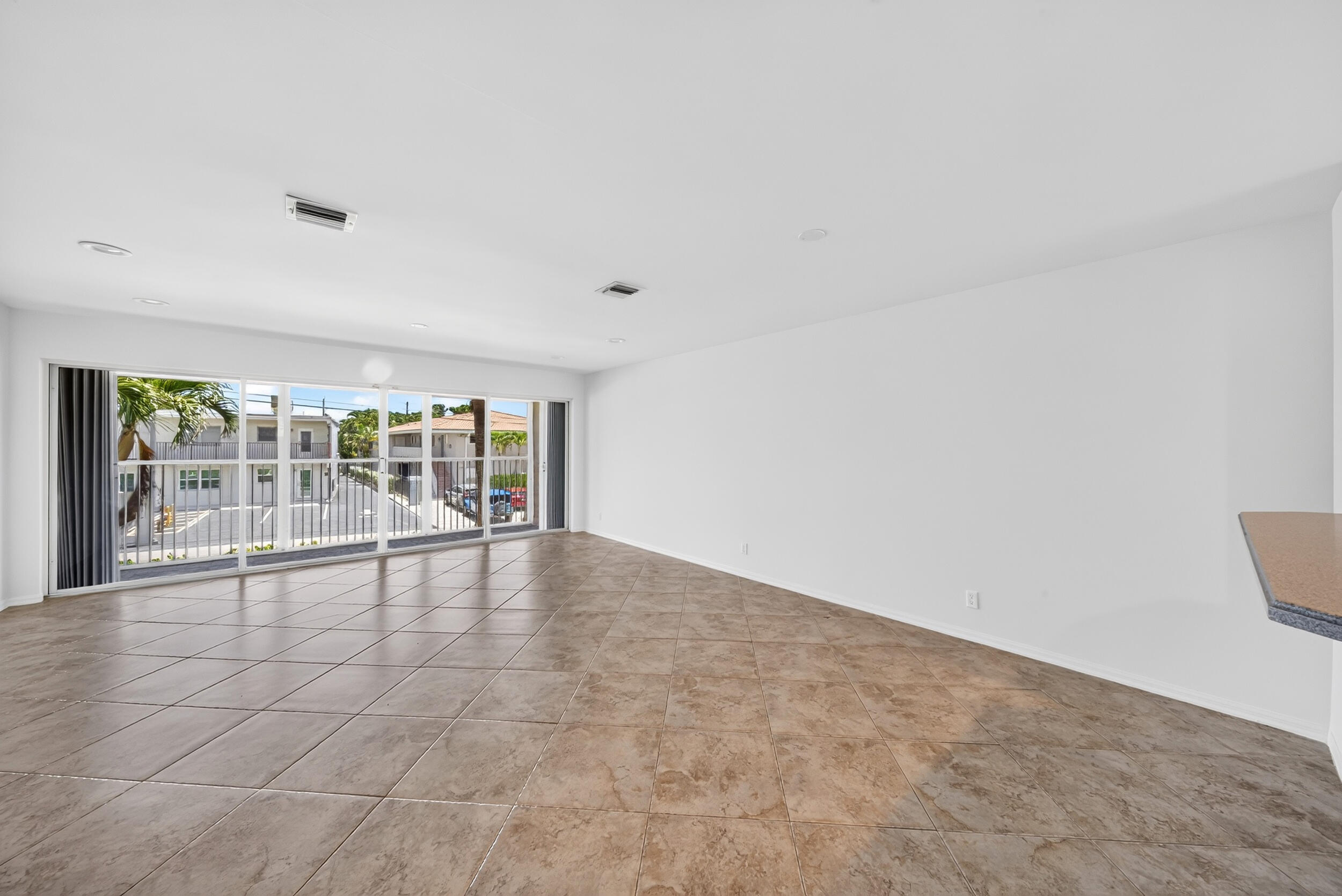 OCEAN VUE - Residential