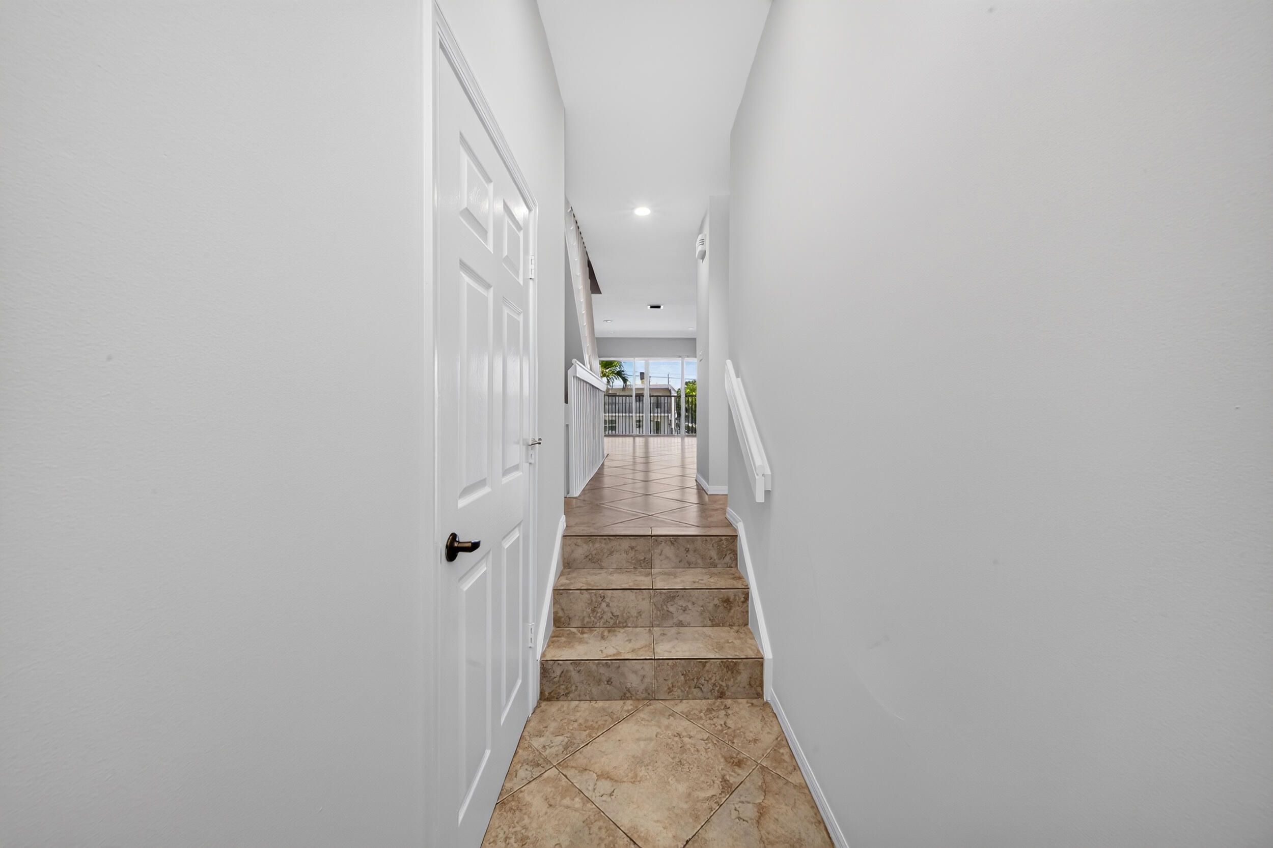OCEAN VUE - Residential