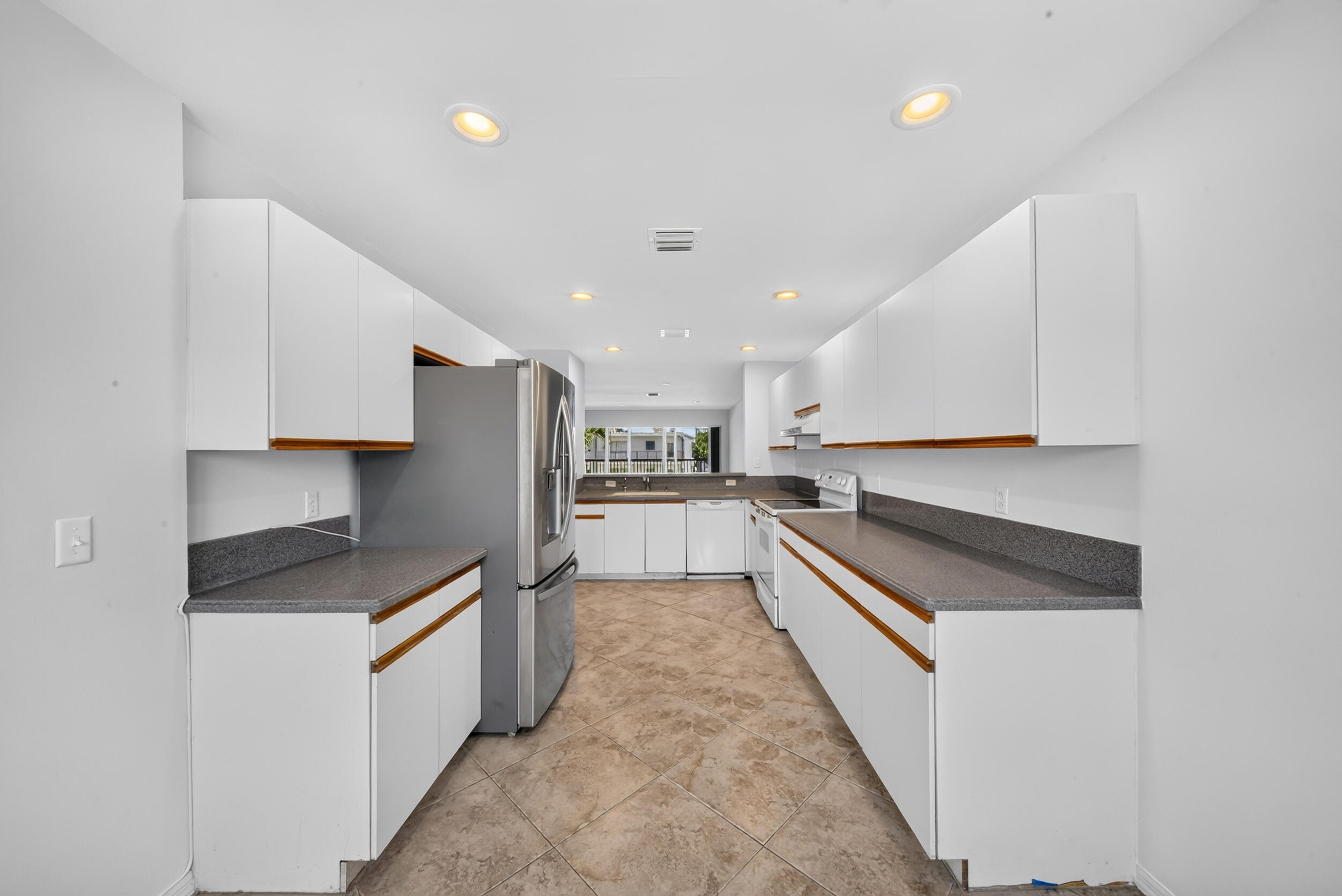 OCEAN VUE - Residential