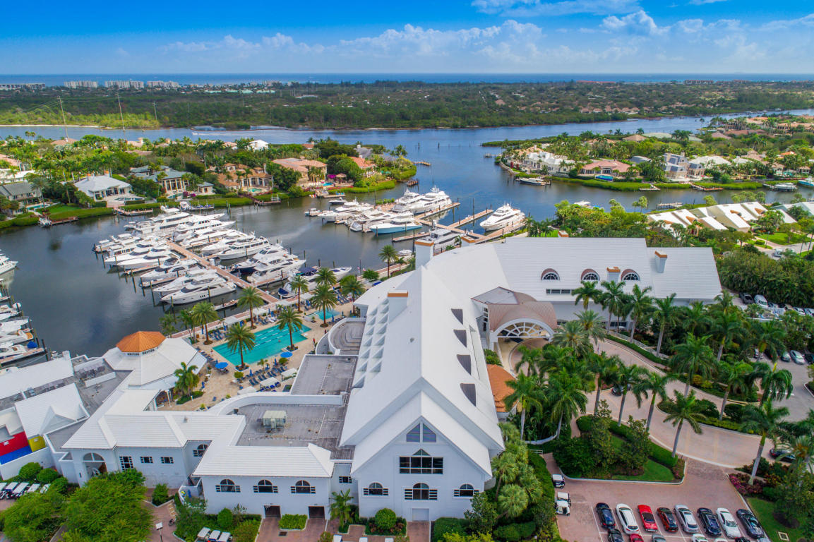 ADMIRALS COVE LOT 200 - Residential