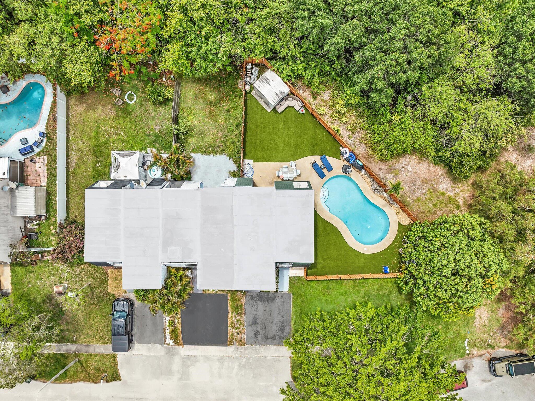 COCONUT CREEK 10TH SEC - Residential