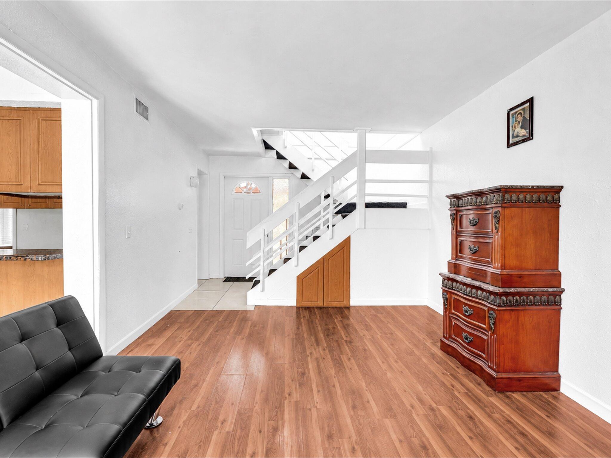 COCONUT CREEK 10TH SEC - Residential