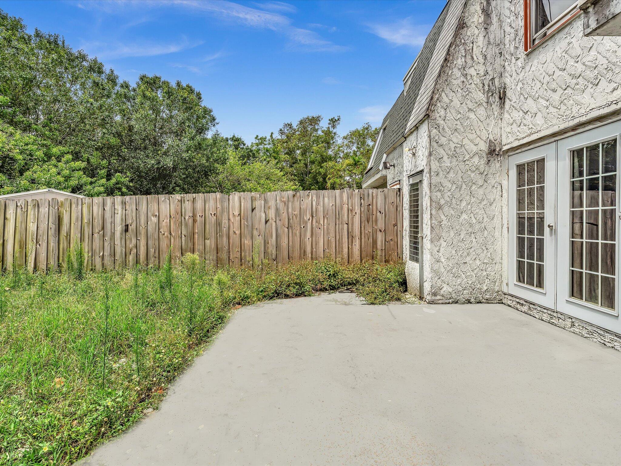 COCONUT CREEK 10TH SEC - Residential